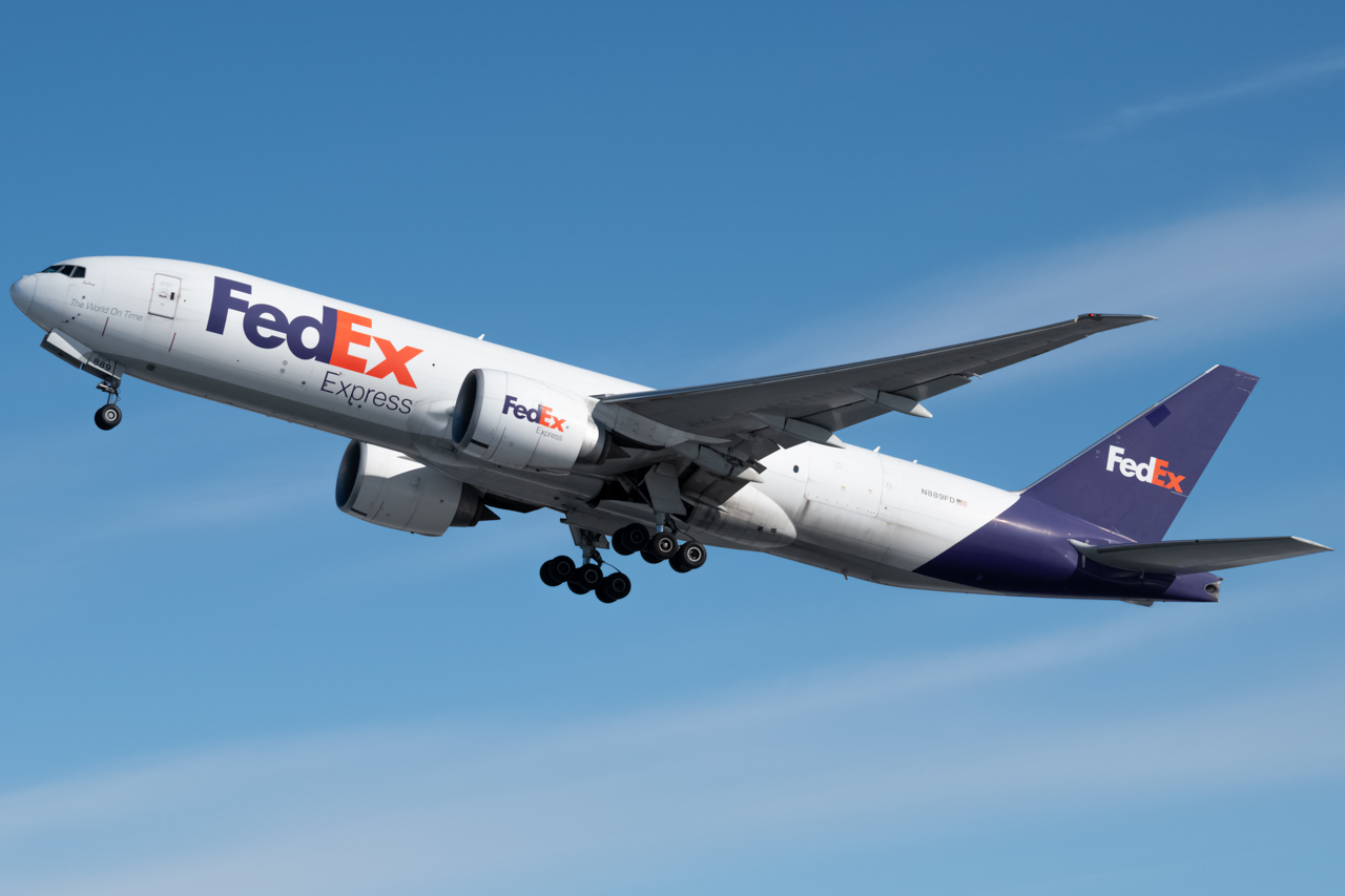Full size: FedEx Boeing 777-F N889FD at Anchorage Ted Stevens International Airport