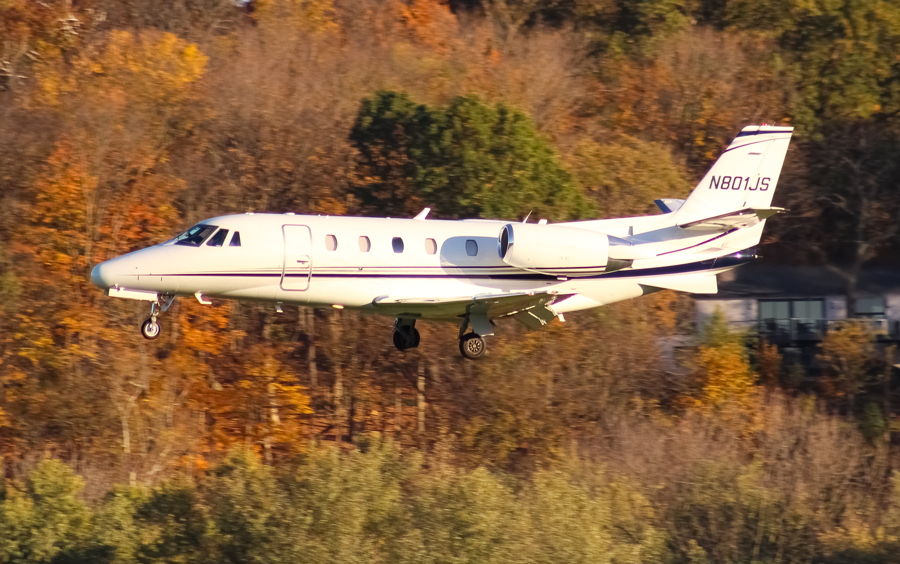 Full size: PRIVATE Cessna 560XL Citation Excel N801JS at Cincinnati Municipal Airport/Lunken Field