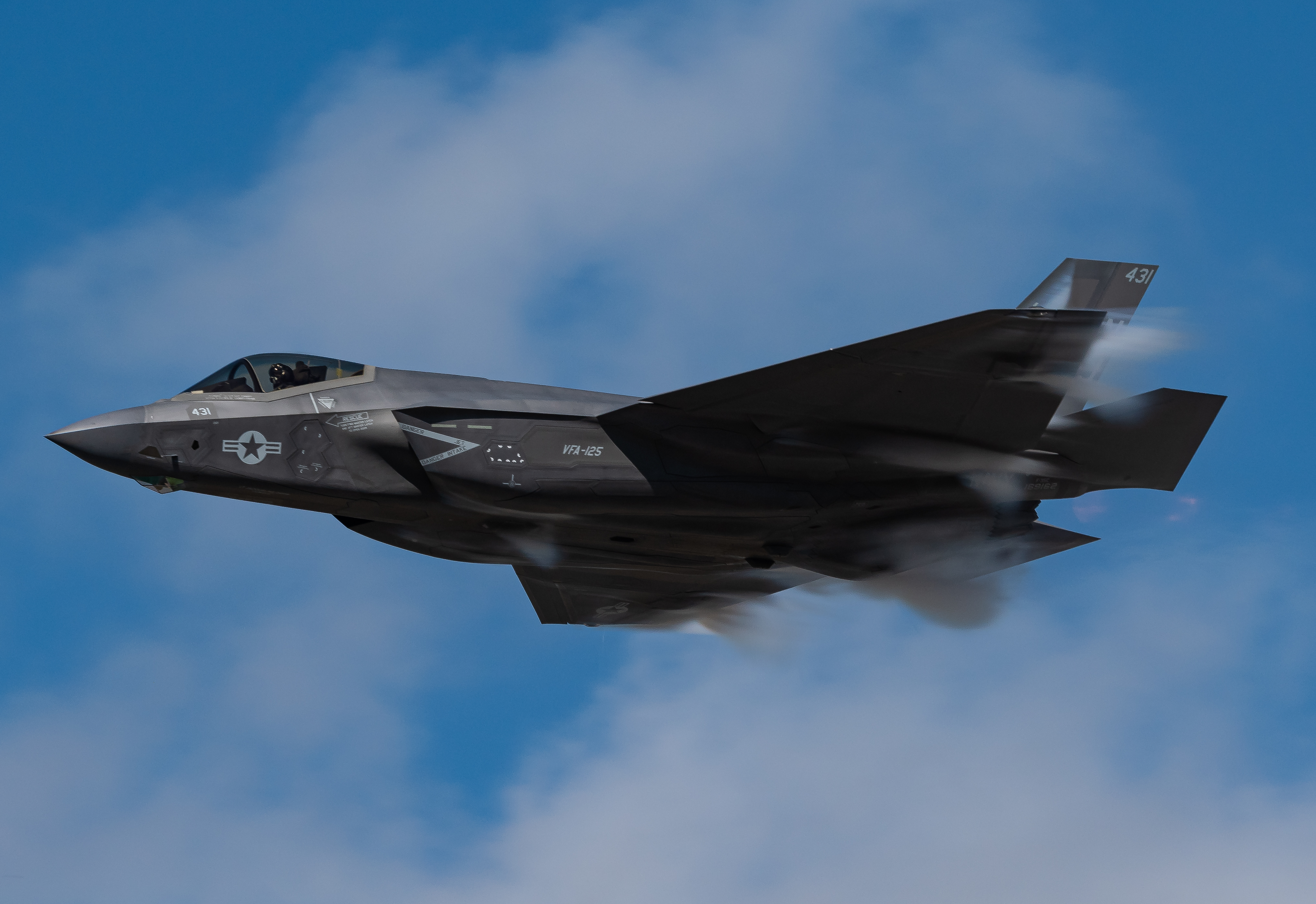Full size: US Navy Lockheed Martin F-35C Lightning 169162 at Pamplona Airport