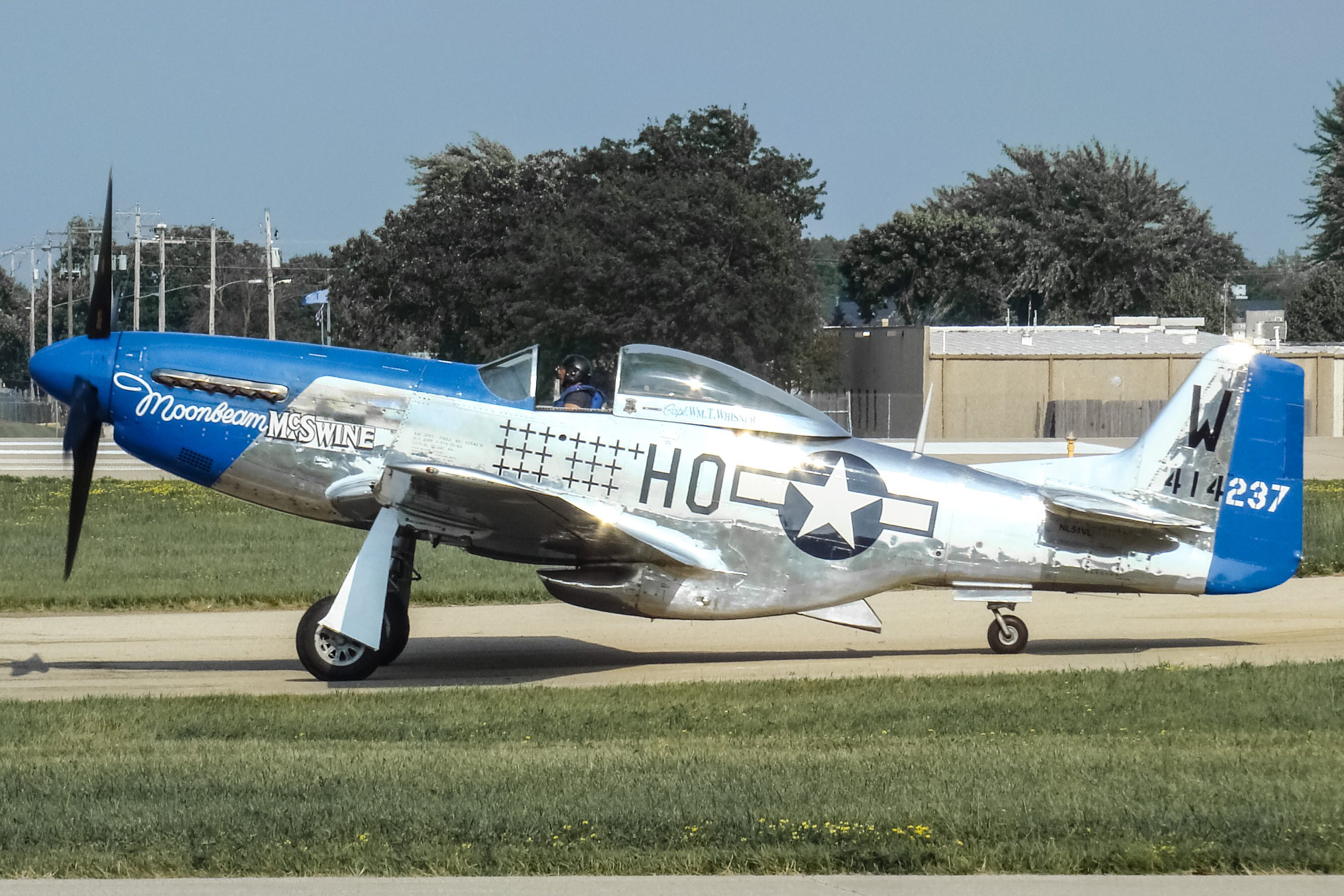 Full size: PRIVATE North American P-51 Mustang NL51VL at Wittman Regional Airport