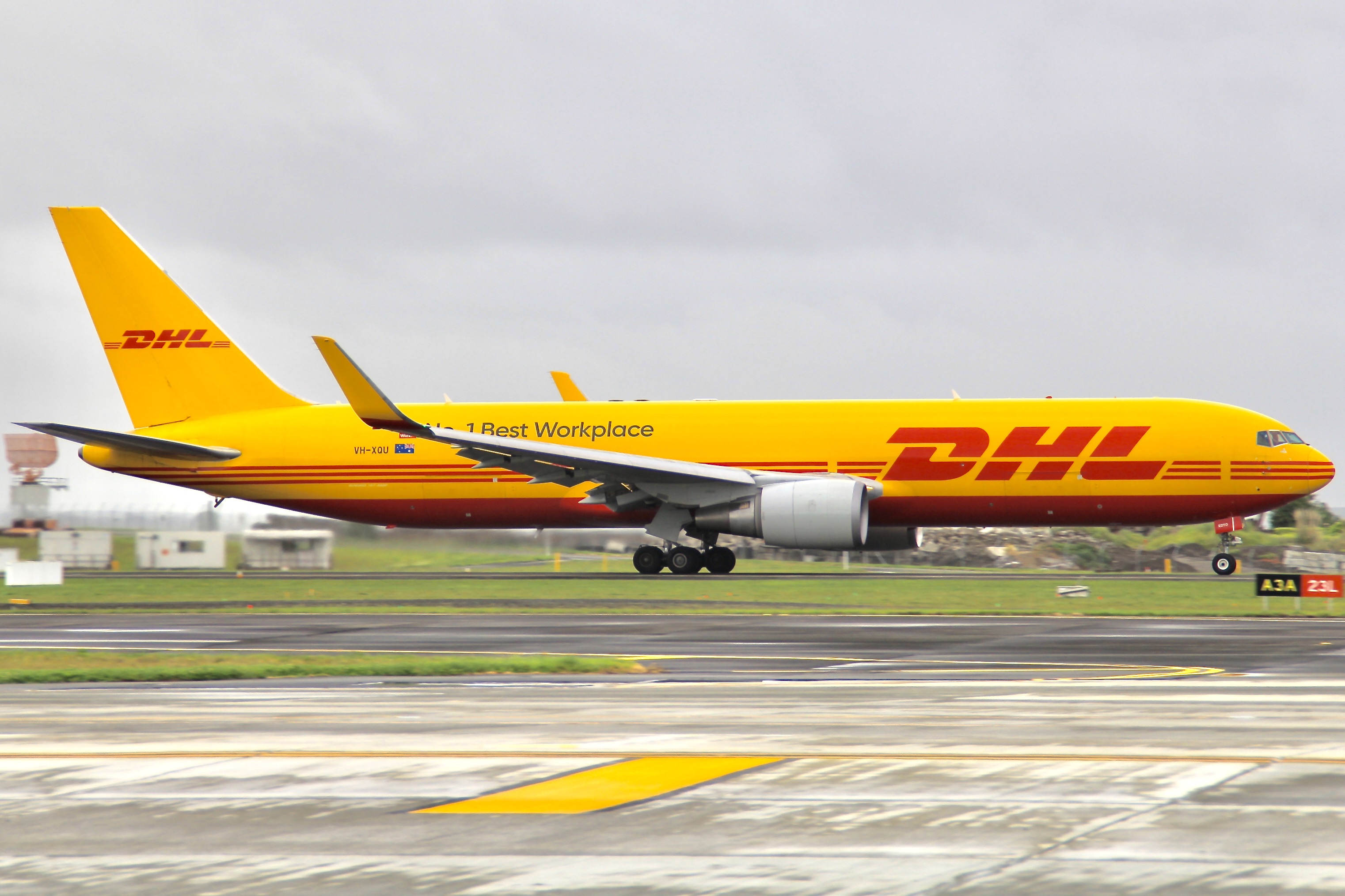 Full size: Tasman Cargo Airlines Boeing 767-300F VH-XQU at Auckland International Airport