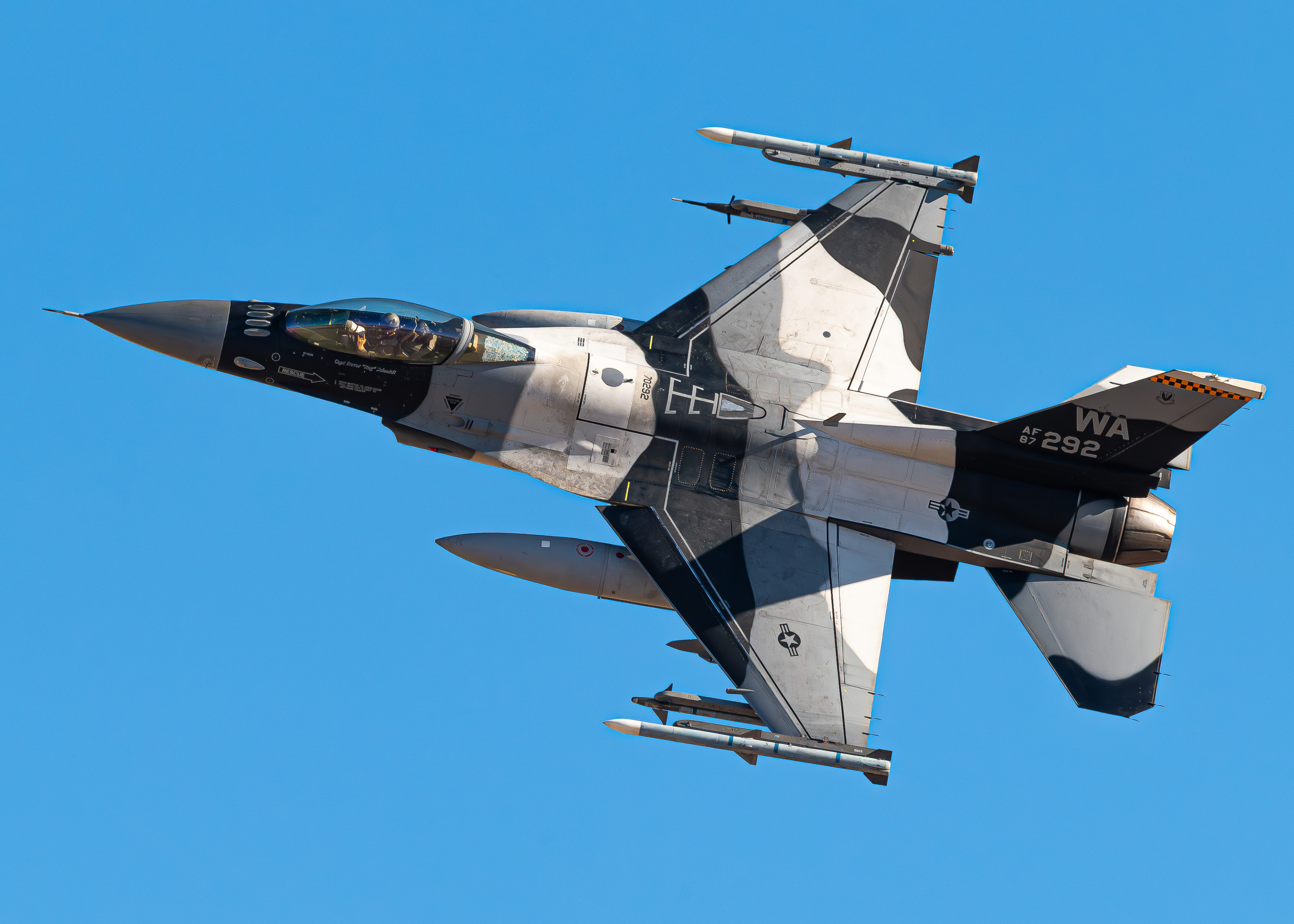 Full size: USAF - United States Air Force General Dynamics F-16 87-0292 at Nellis Air Force Base