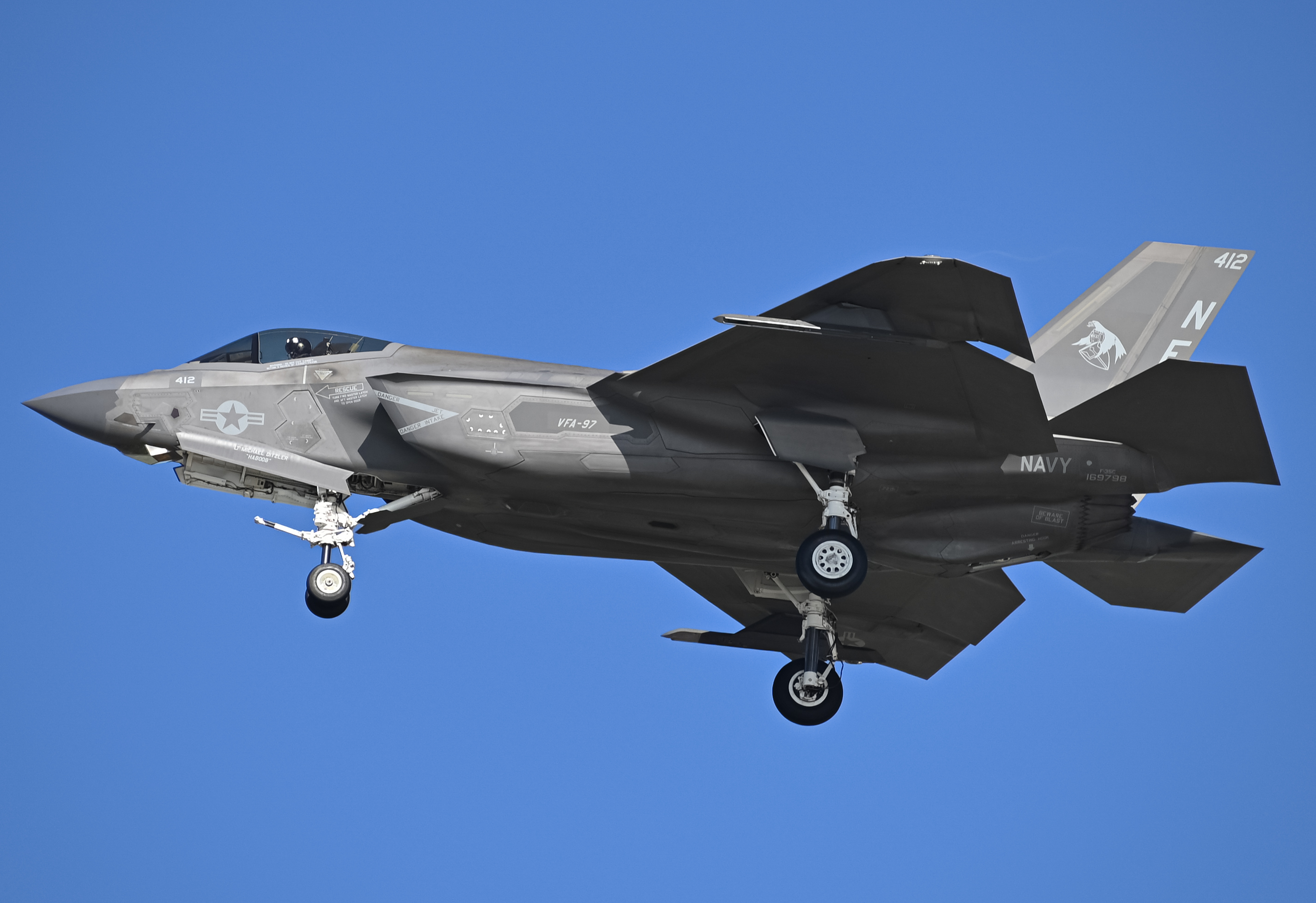 Full size: USN - United States Navy Lockheed Martin F-35 Lightning 169798 at North Island NAS