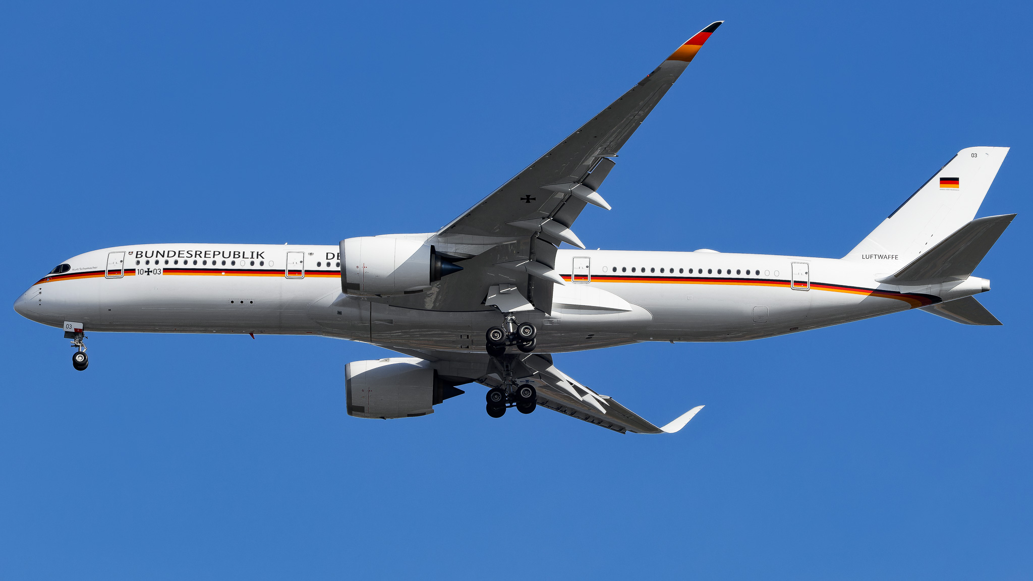 Full size: Luftwaffe Airbus A350-900 10-03 at John F. Kennedy International Airport