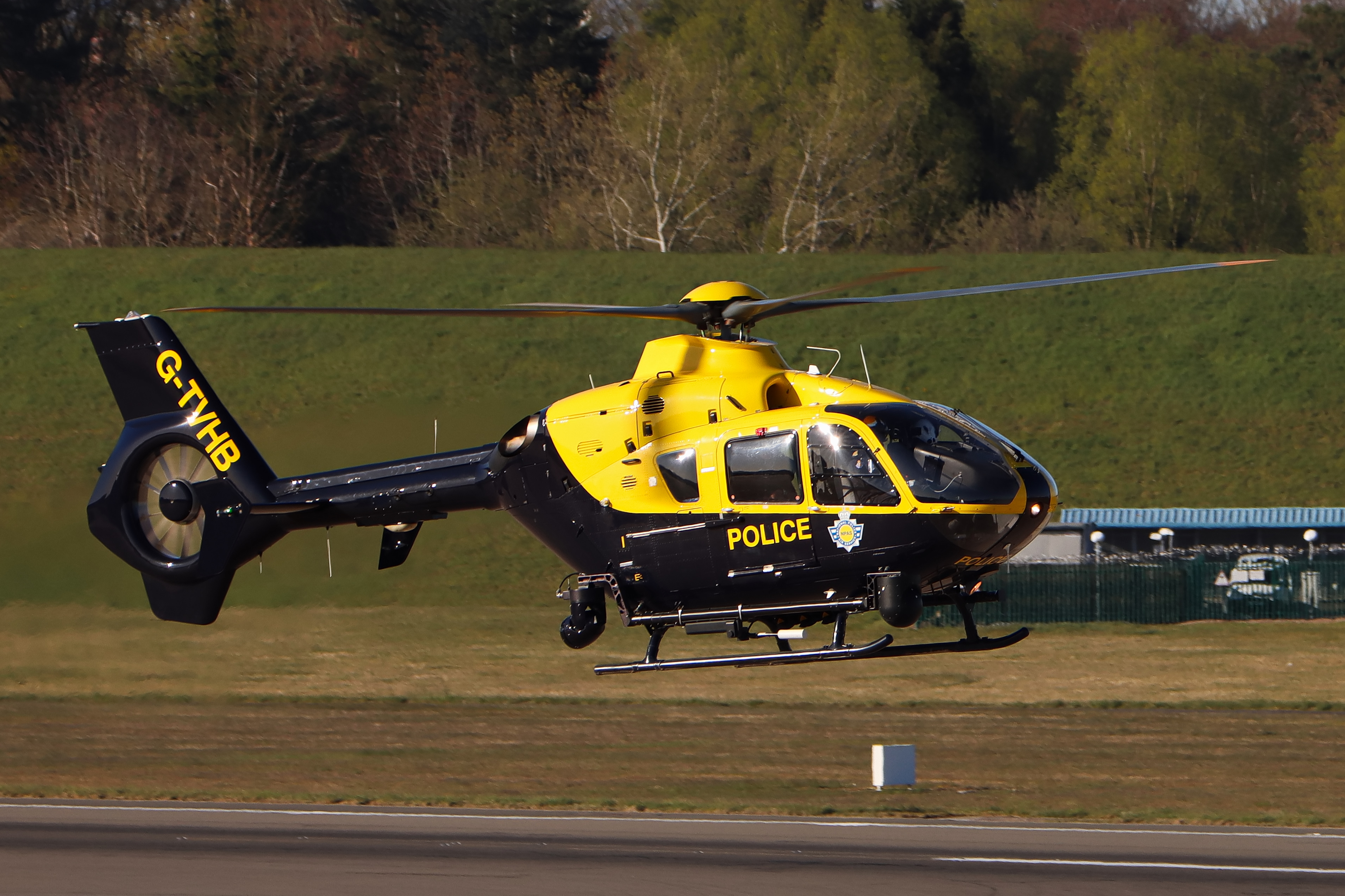 Full size: United Kingdom Metropolitan Police Eurocopter EC 135P2+ G-TVHB at Birmingham Airport