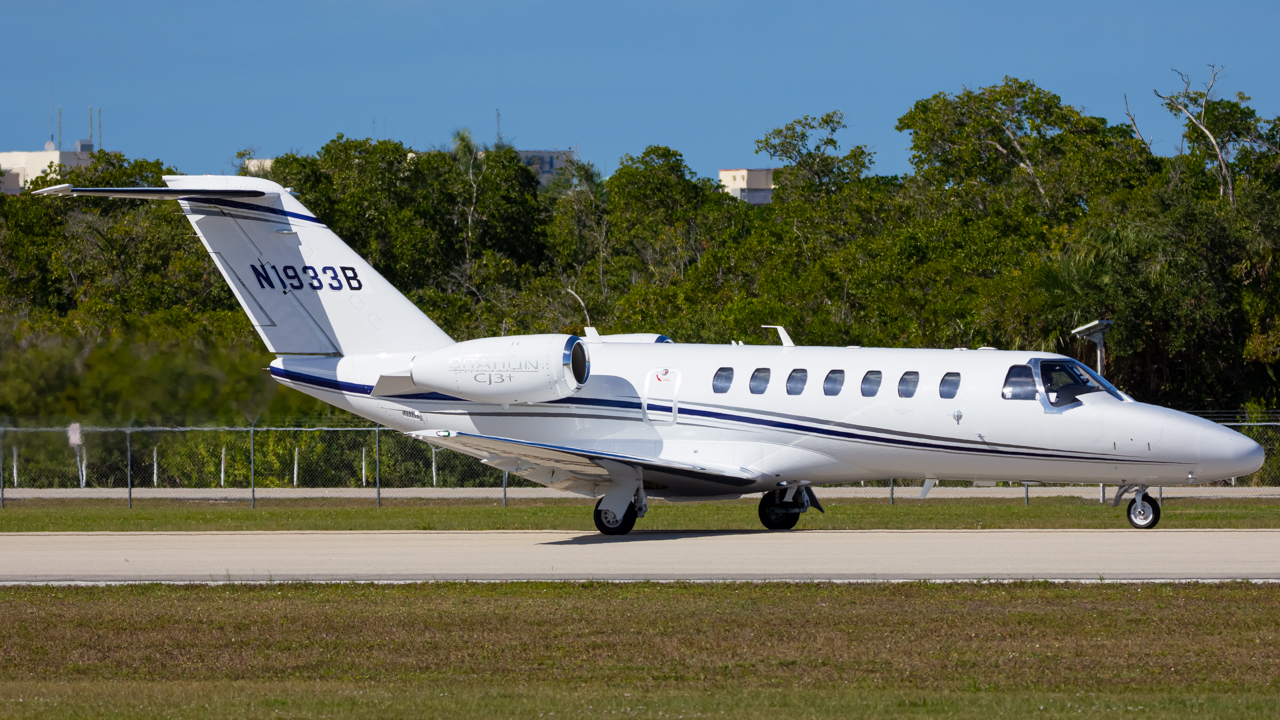 Full size: PRIVATE Cessna Citation CJ3 N1933B at Naples Municipal Airport