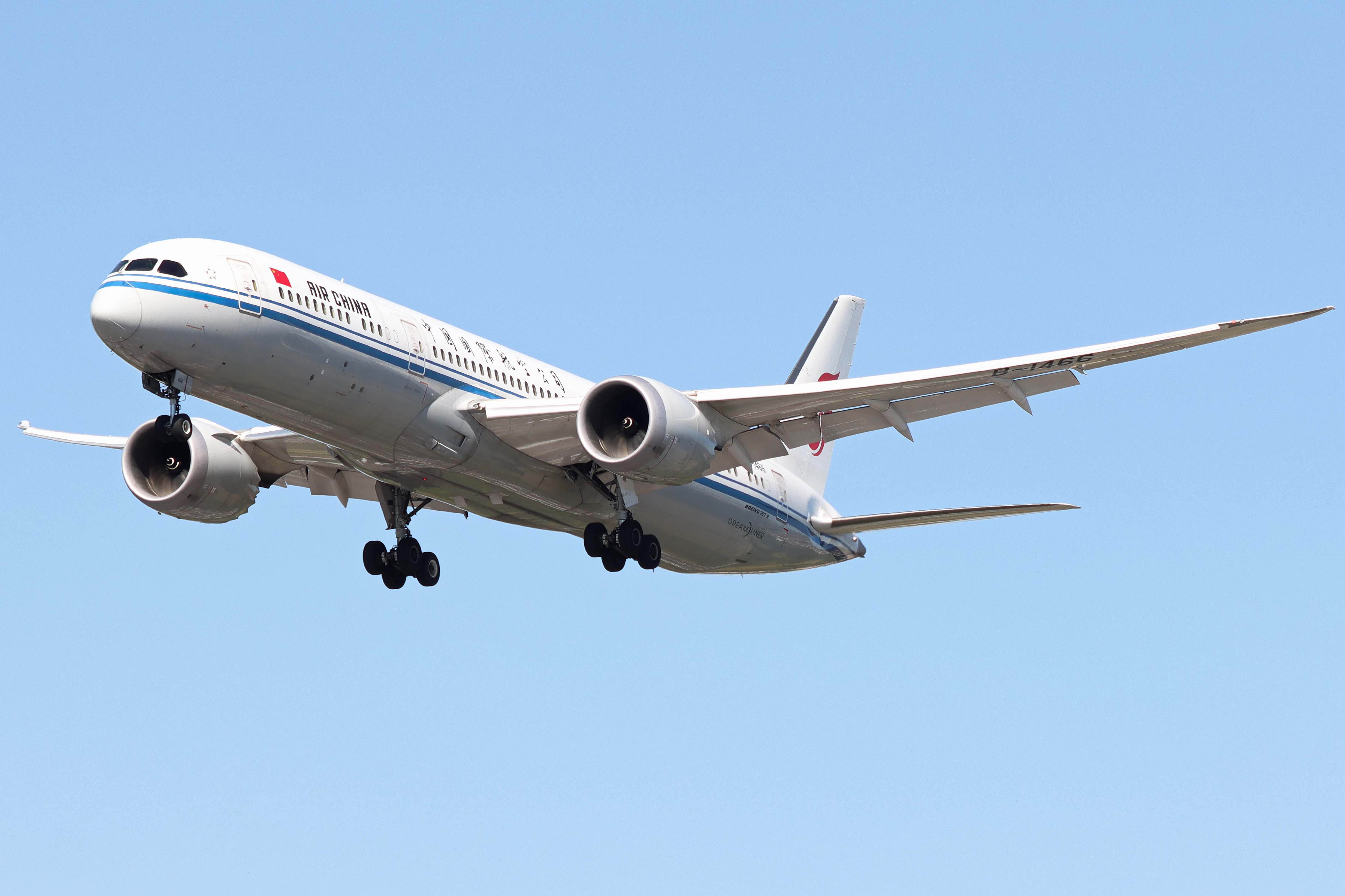 Full size: Air China Boeing 787-9 B-1466 at London Heathrow International Airport