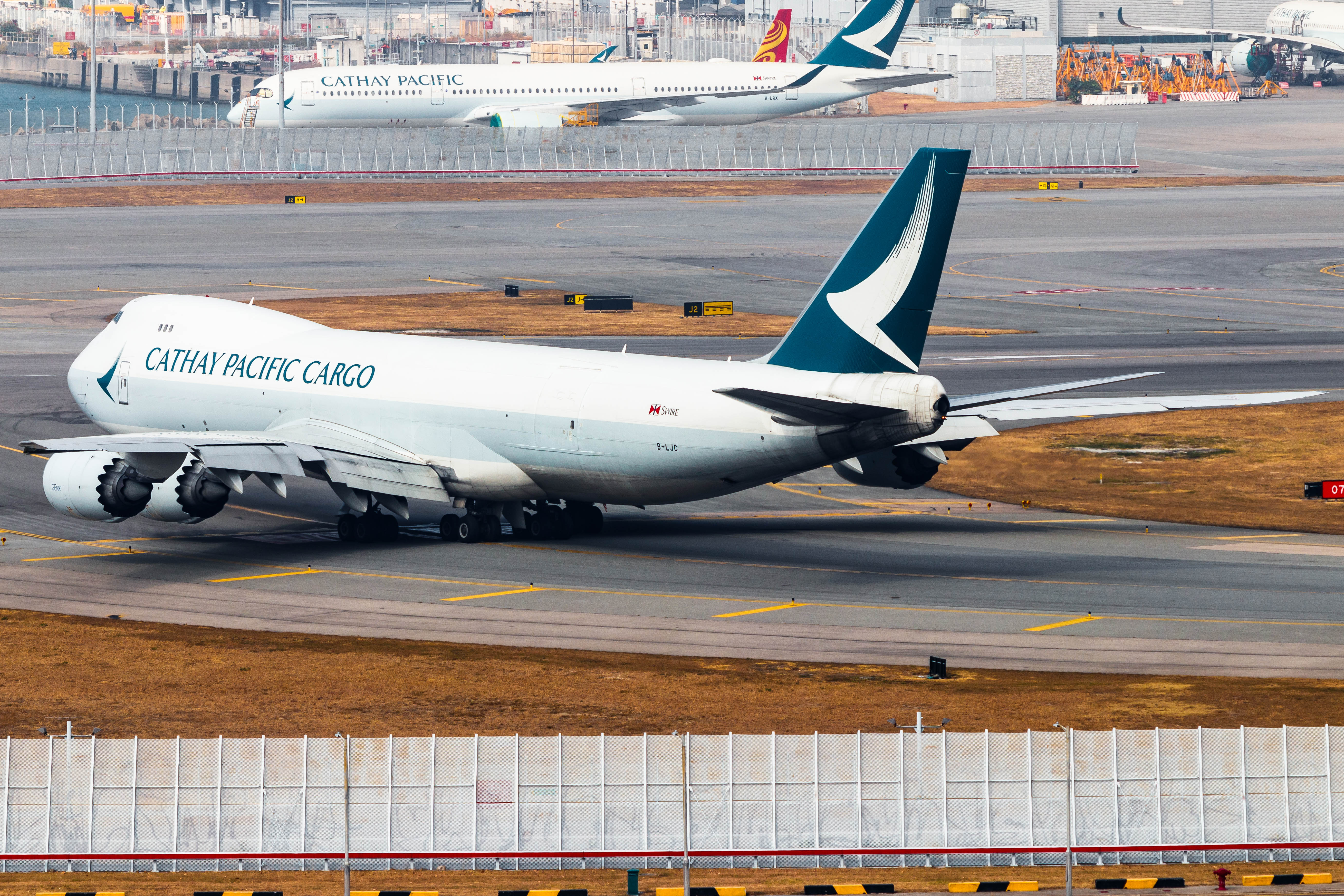 Full size: Cathay Pacific Cargo Boeing 747-8F B-LJC at Hong Kong International Airport