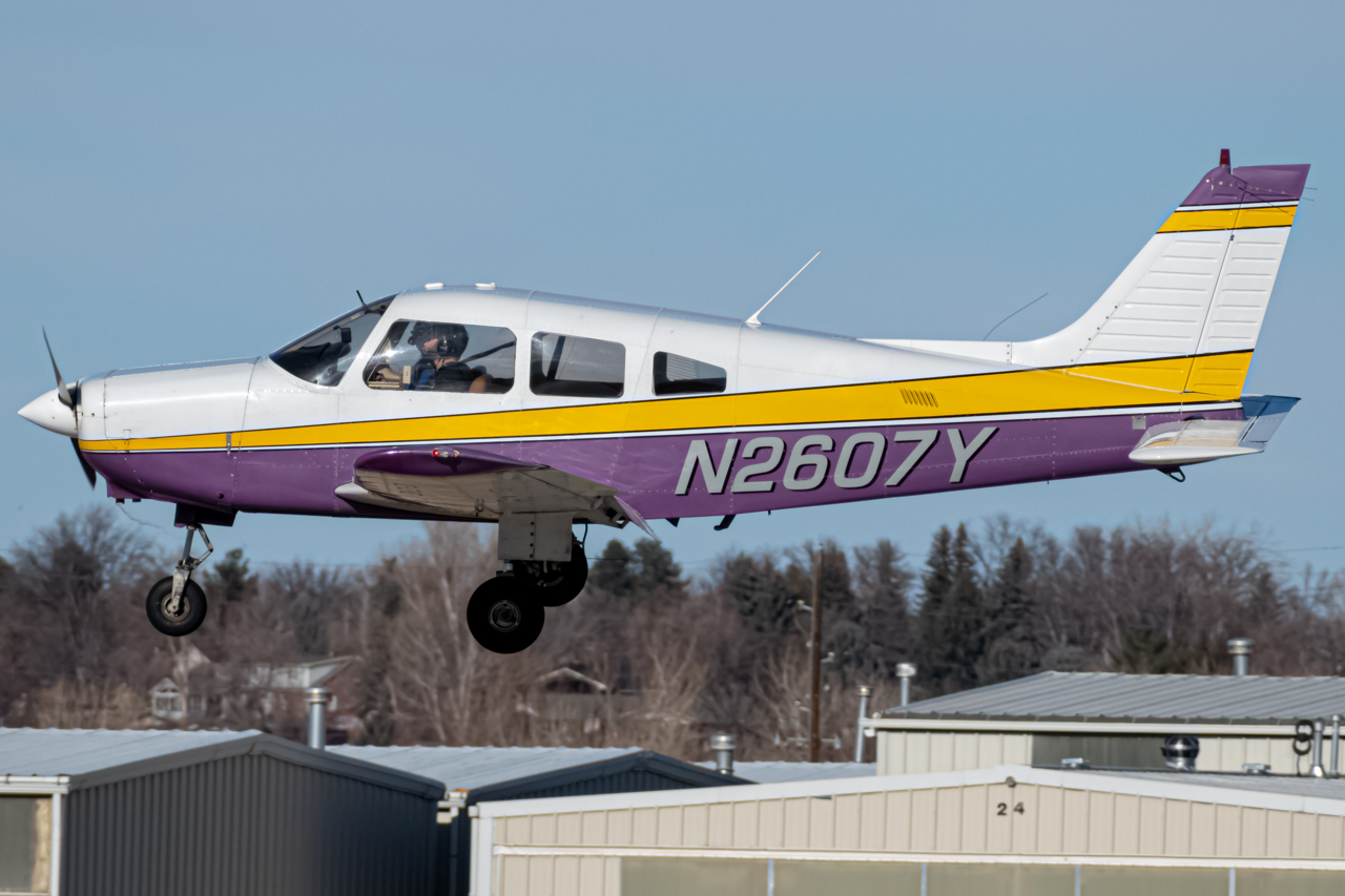 Full size: PRIVATE Piper 28 Warrior N2607Y at Vance Brand Airport