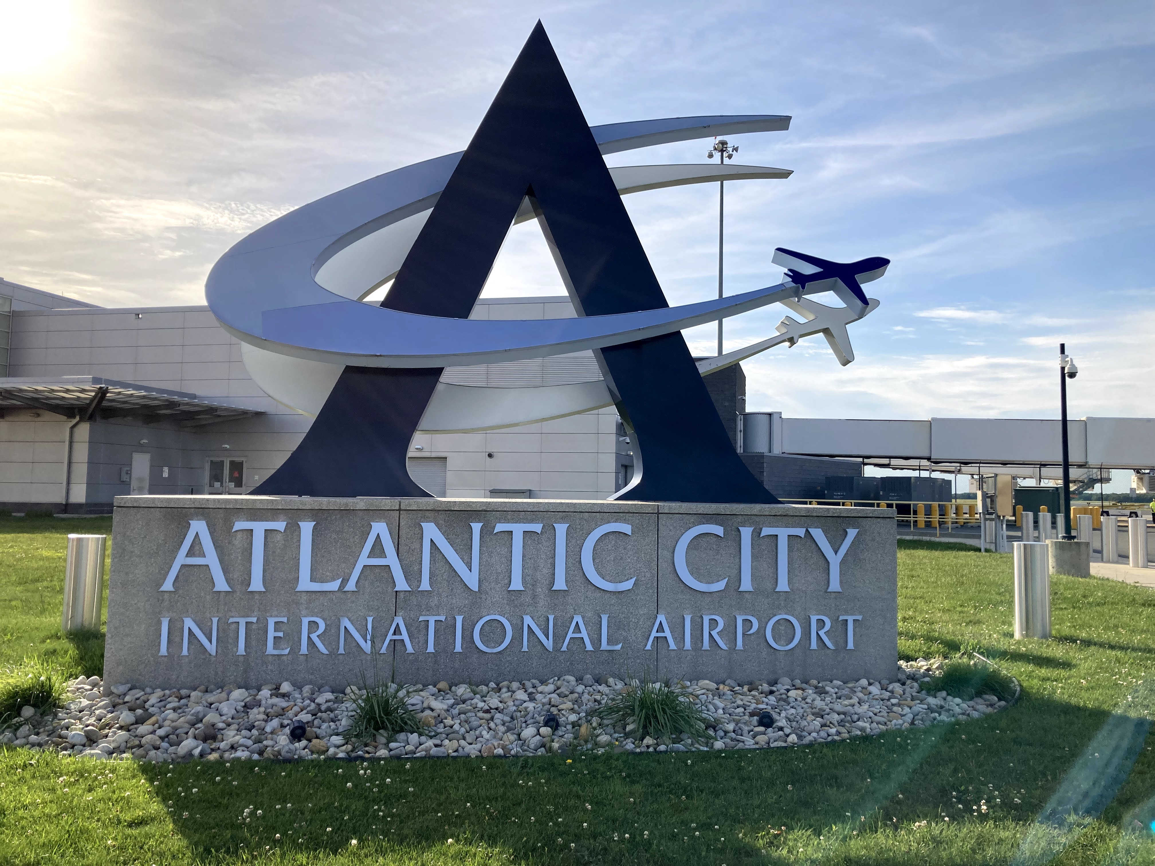 Full size: Airport Photo ACY at Atlantic City International Airport