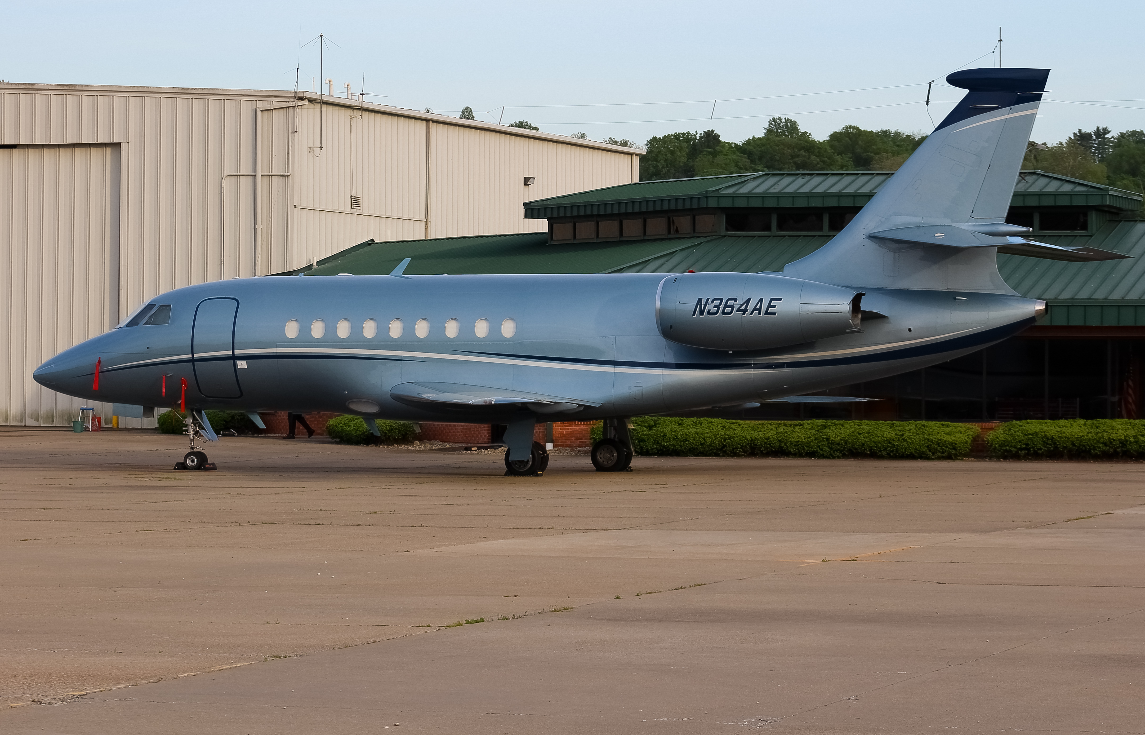 Full size: PRIVATE  Dassault Falcon 2000 N364AE at Cincinnati Municipal Airport/Lunken Field