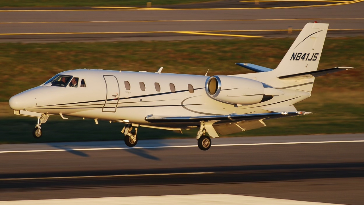Full size: PRIVATE Cessna Citation 560XL Excel N841JS at Dallas Love Field Airport