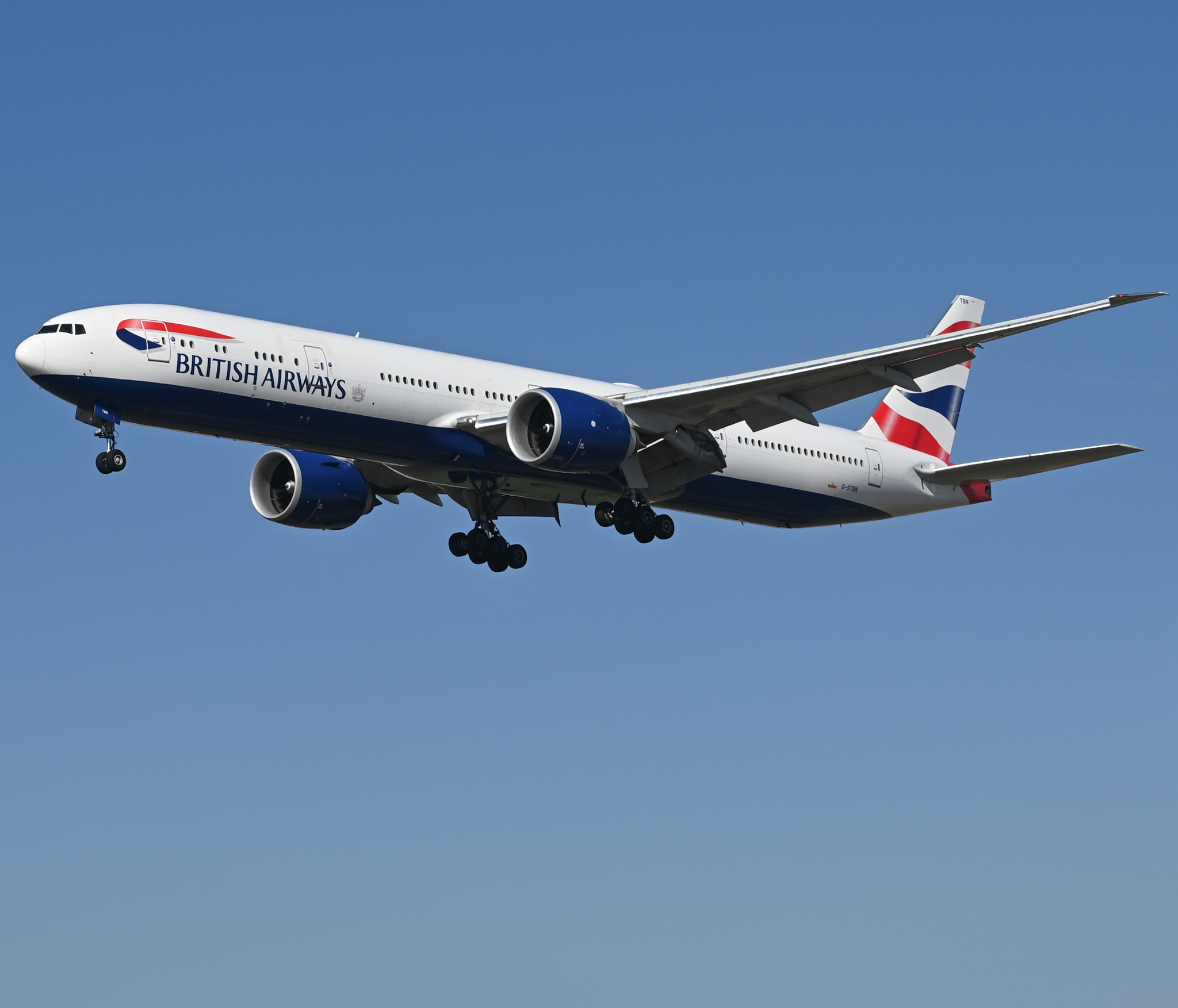 Full size: British Airways Boeing 777-300ER G-STBN at Los Angeles International Airport