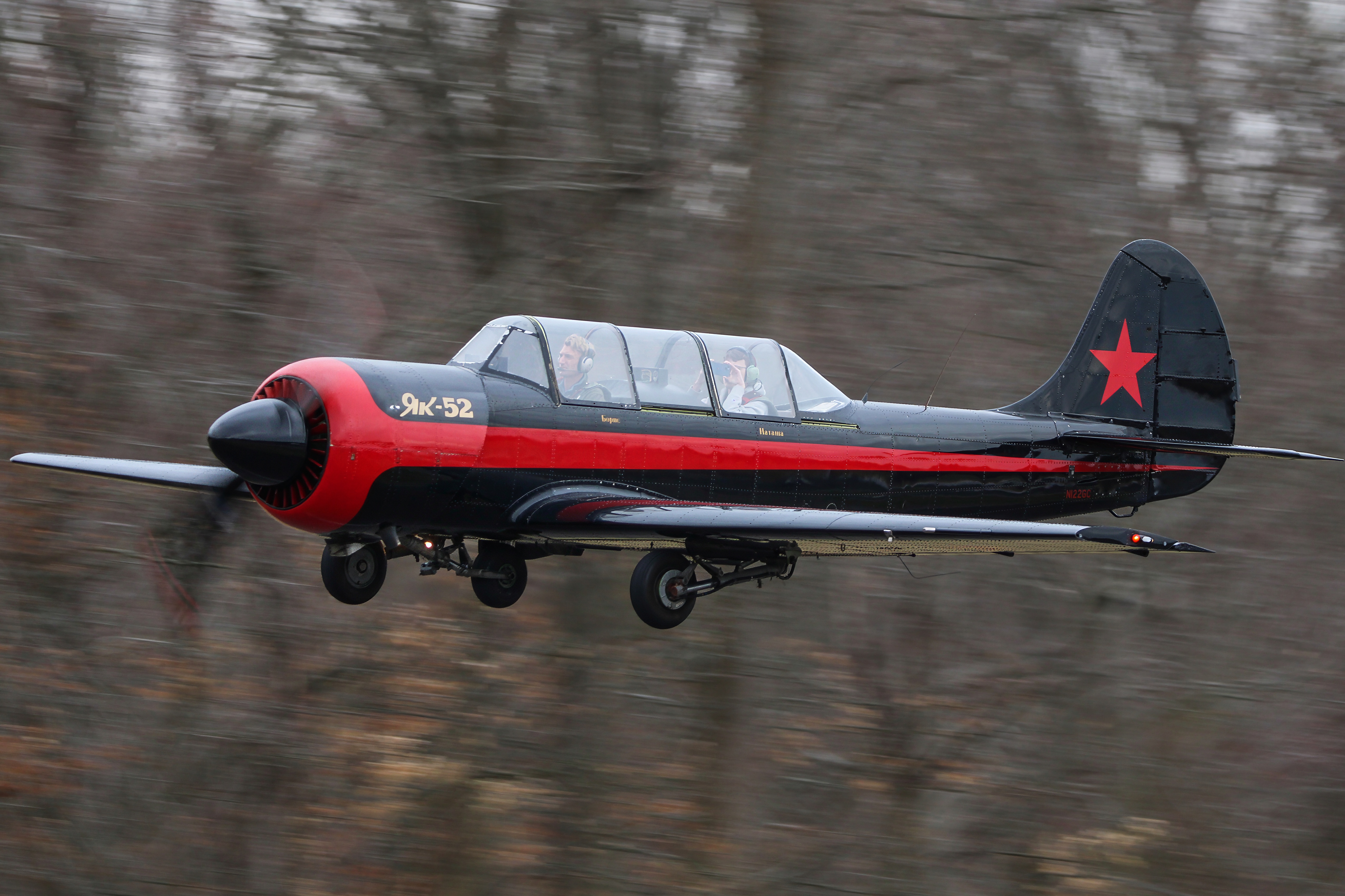 Full size: PRIVATE Yakovlev Yak-52 N122GC at Flying W Airport