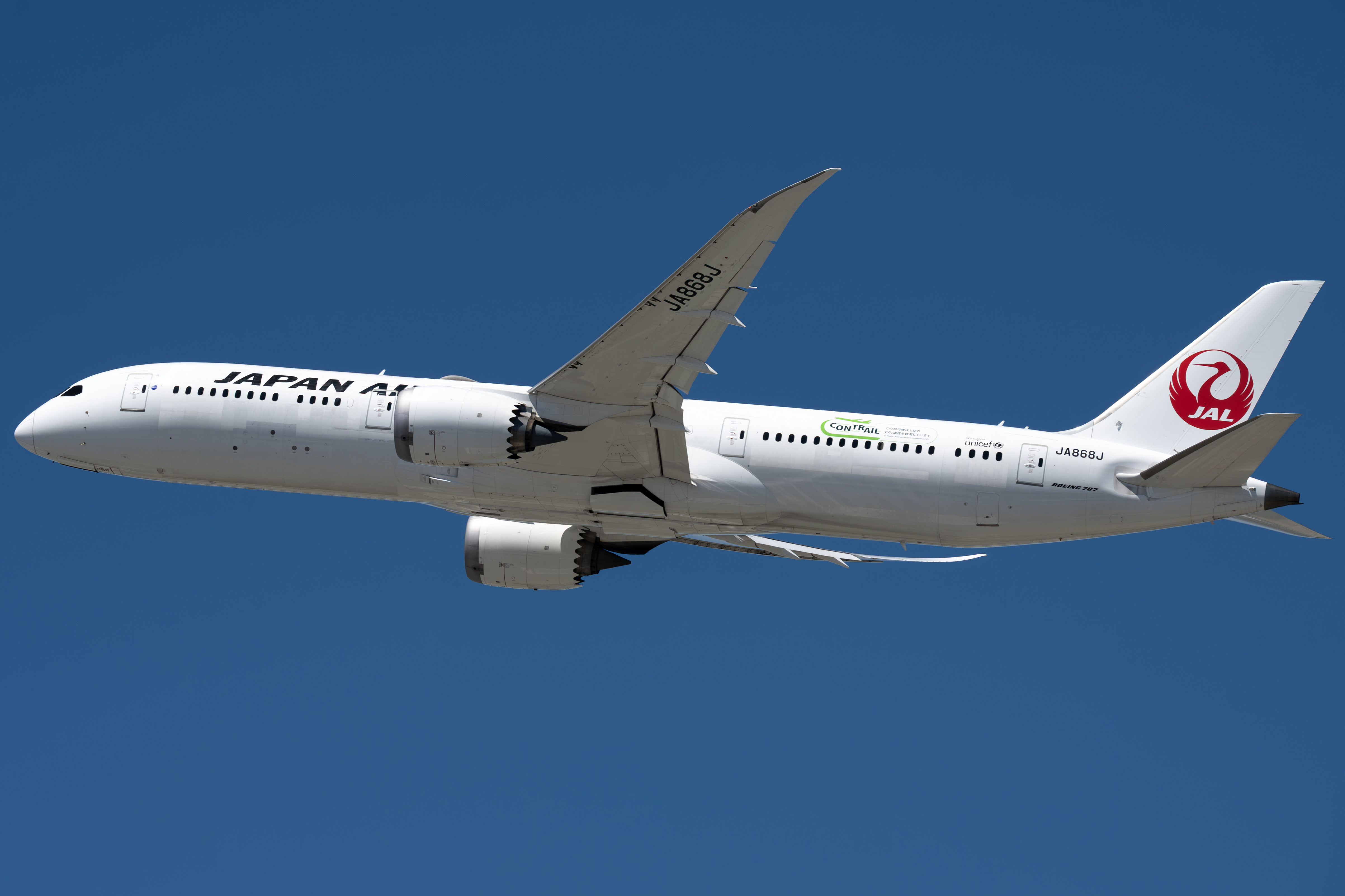 Full size: Japan Airlines Boeing 787-9 JA868J at San Francisco International Airport