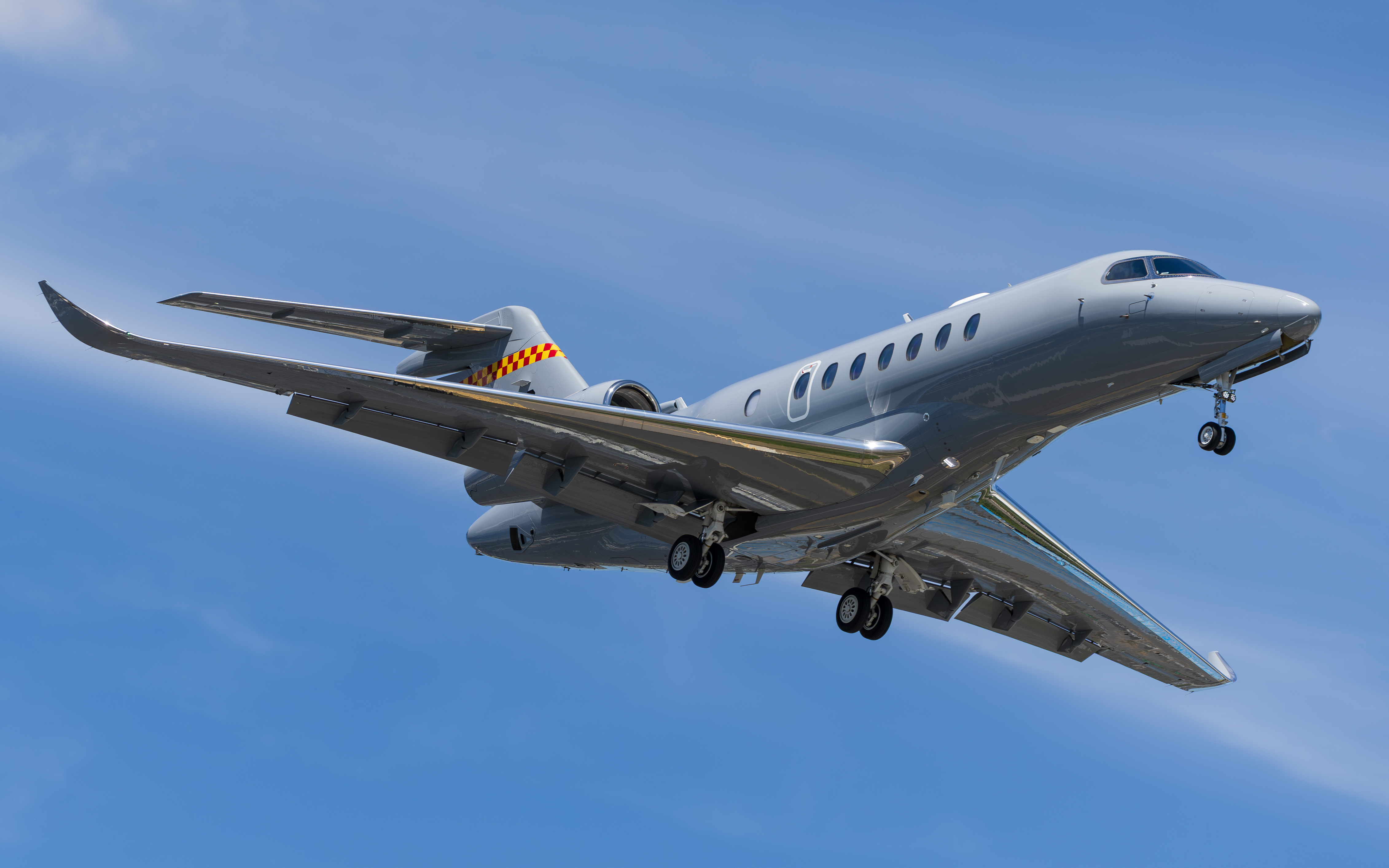 Full size: PRIVATE  Cessna 700 Sovereign  N50MG at Teterboro Airport