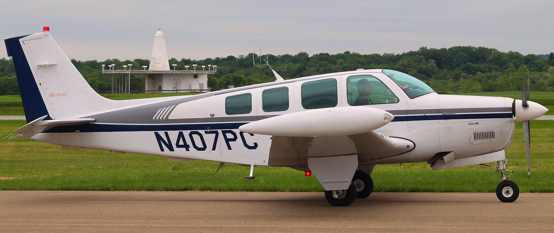 Full size: PRIVATE Beechcraft 36 Bonanza  N407PC at Frederick Municipal Airport