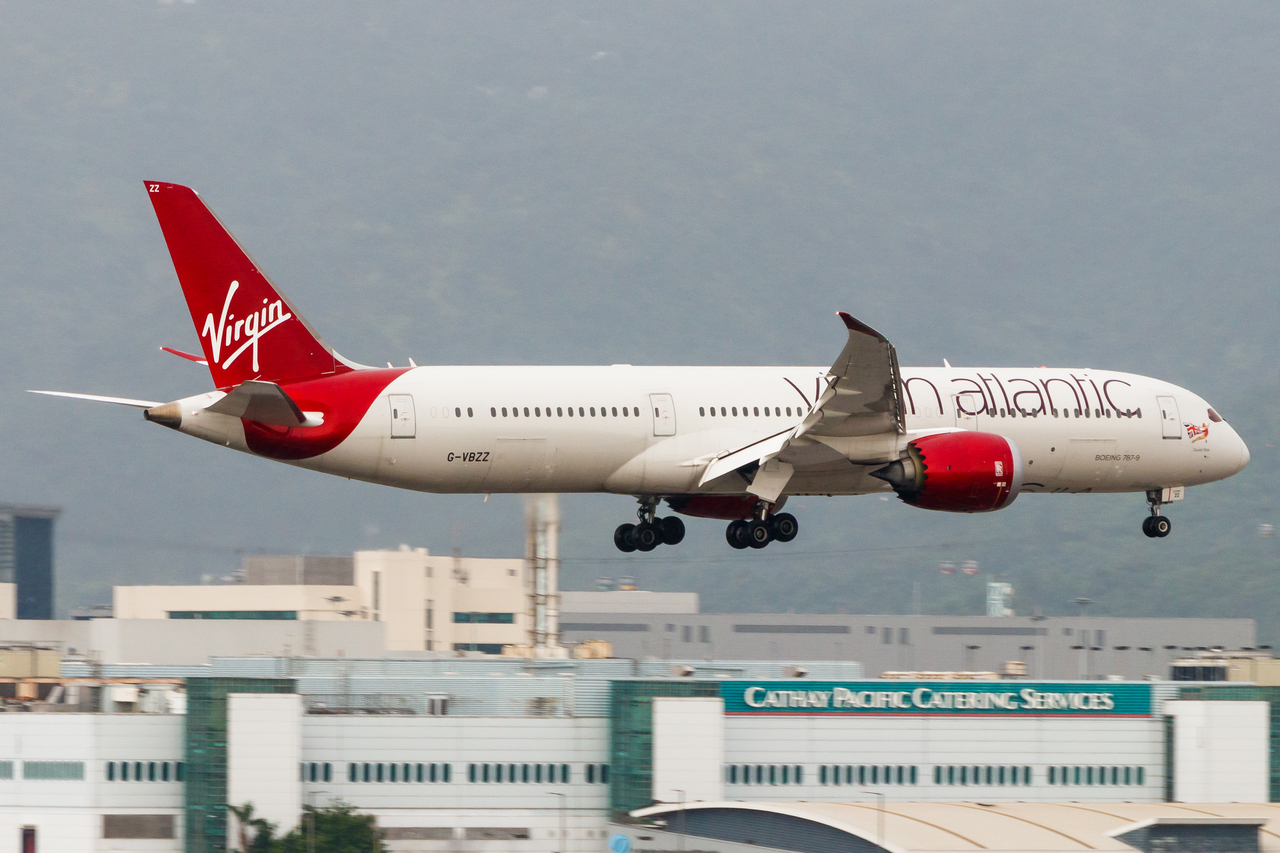 Full size: Virgin Atlantic Boeing 787-9 G-VBZZ at Hong Kong International Airport