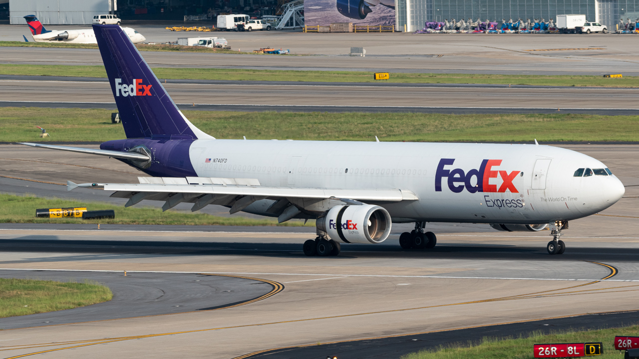 Full size: FedEx Airbus A300F-600 N740FD at Hartsfield-Jackson Atlanta International Airport