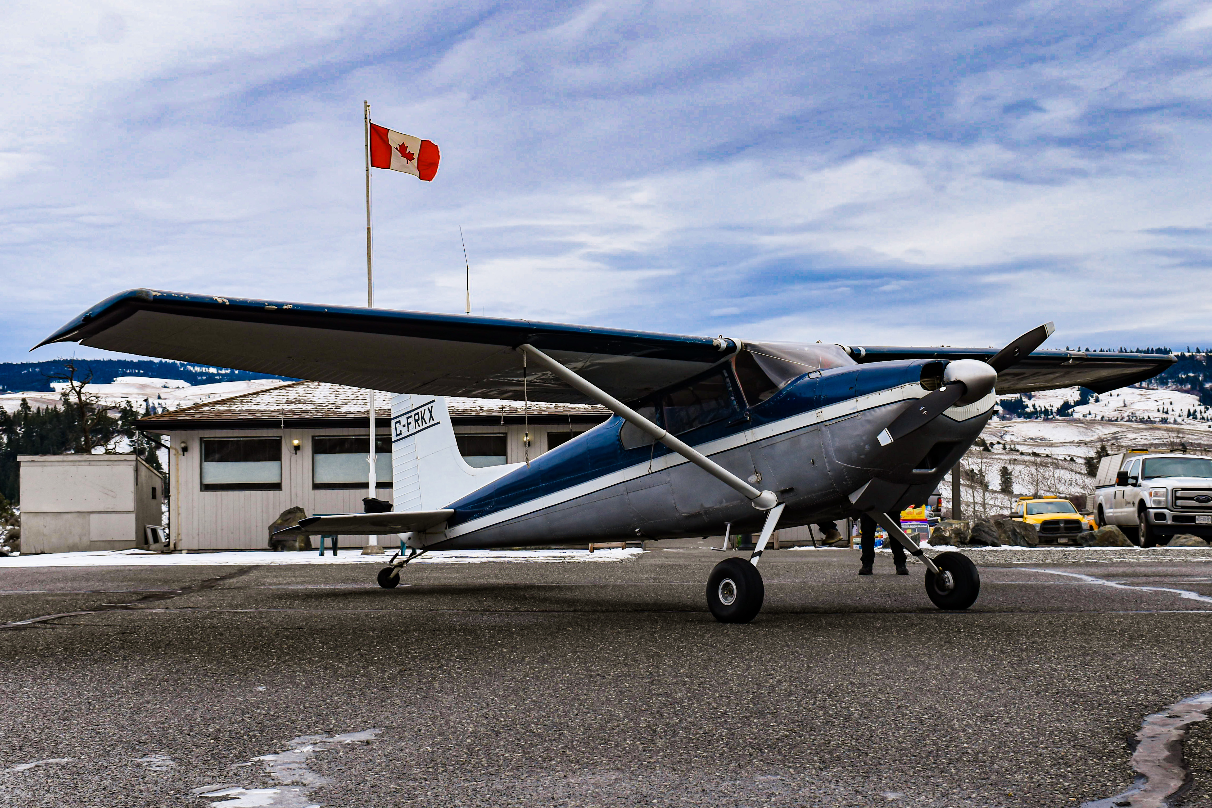 Full size: PRIVATE Cessna 180 C-FRKX at Merritt Airport