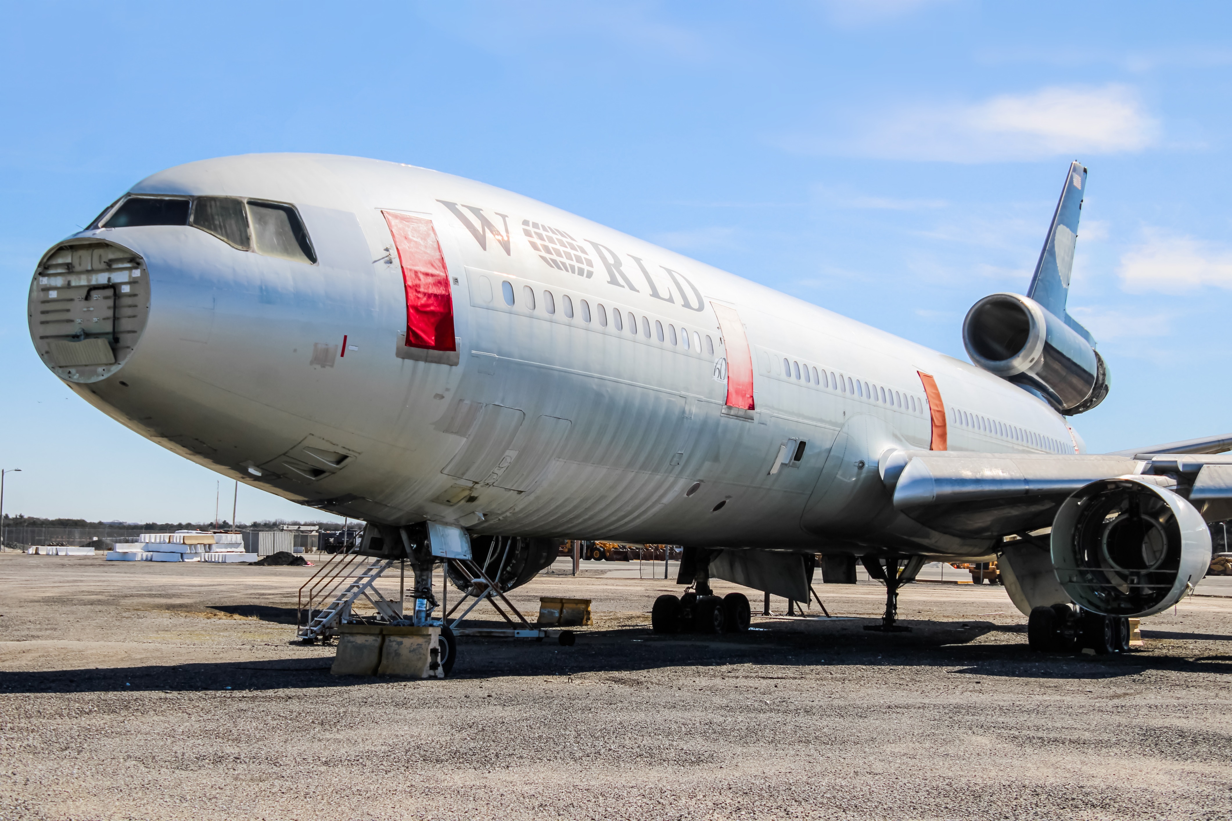 Full size: World Airways  McDonnell Douglas DC-10 N139WA at Baltimore/Washington International Thurgood Marshall Airport