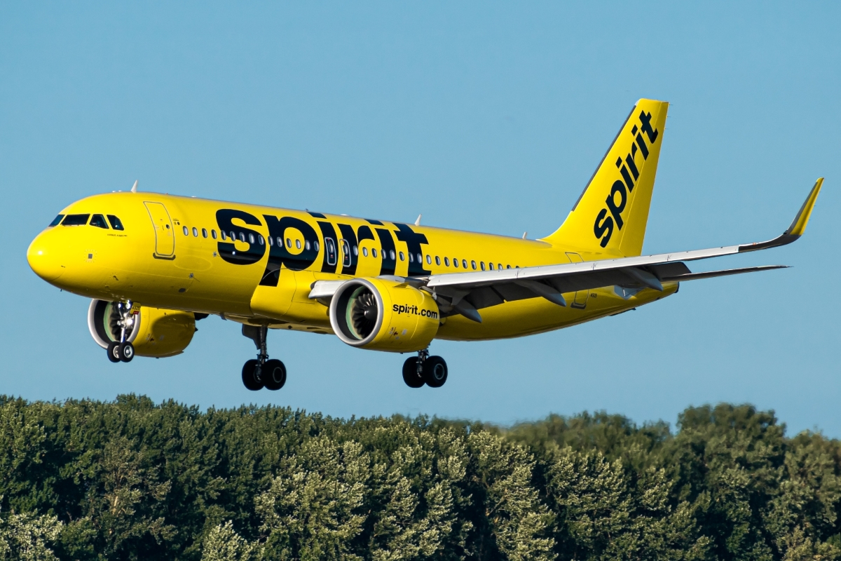 Full size: Spirit Airlines Airbus A320NEO N925NK at Portland International Airport