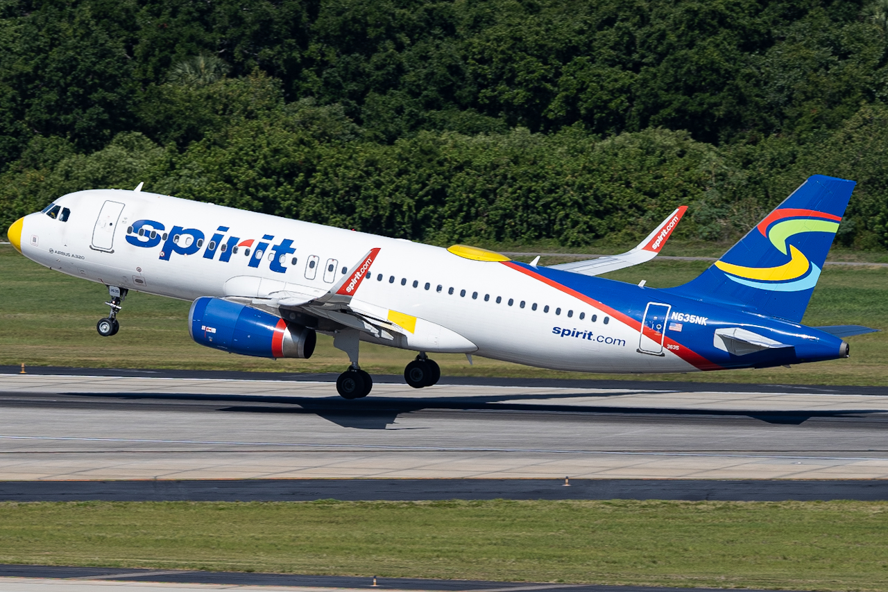 Full size: Spirit Airlines Airbus A320 N635NK at Tampa International Airport