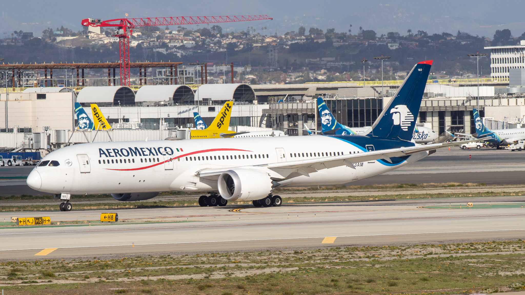Full size: Aeromexico Boeing 787-9 N183AM at Los Angeles International Airport