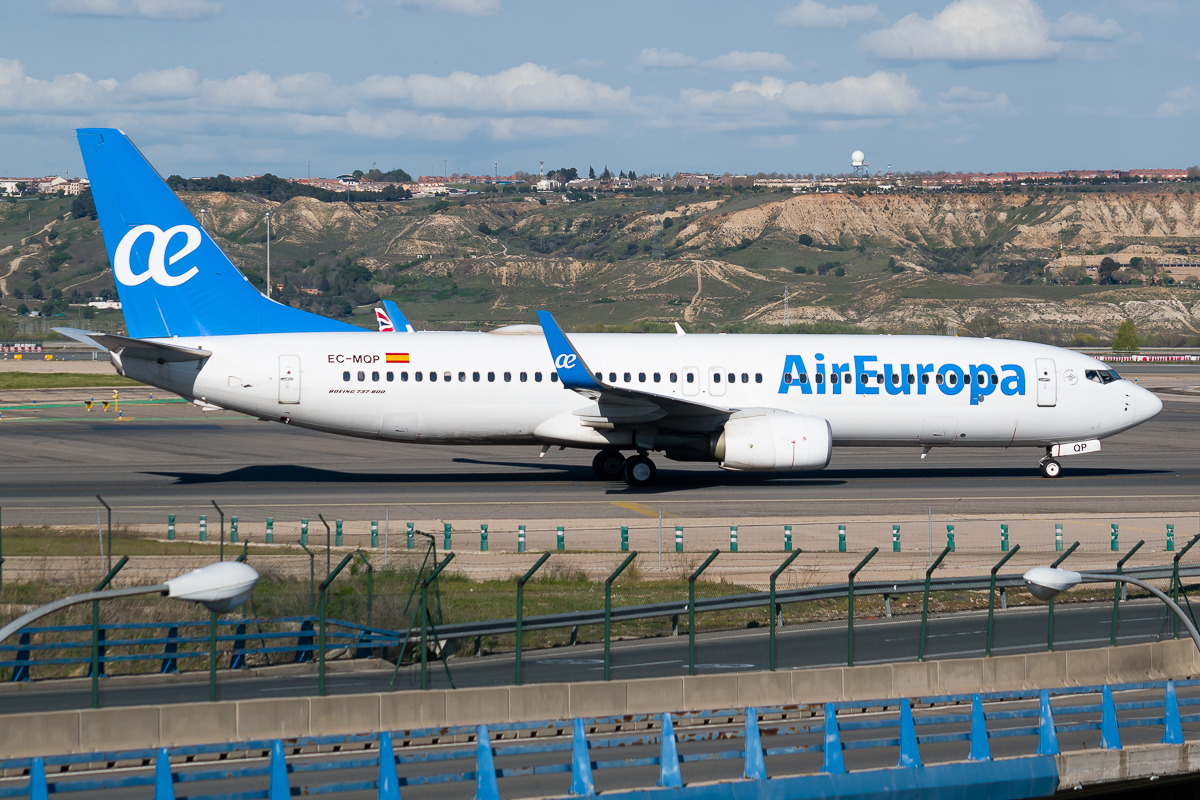 Full size: Air Europa Boeing 737-800 EC-MQP at Madrid Barajas Airport