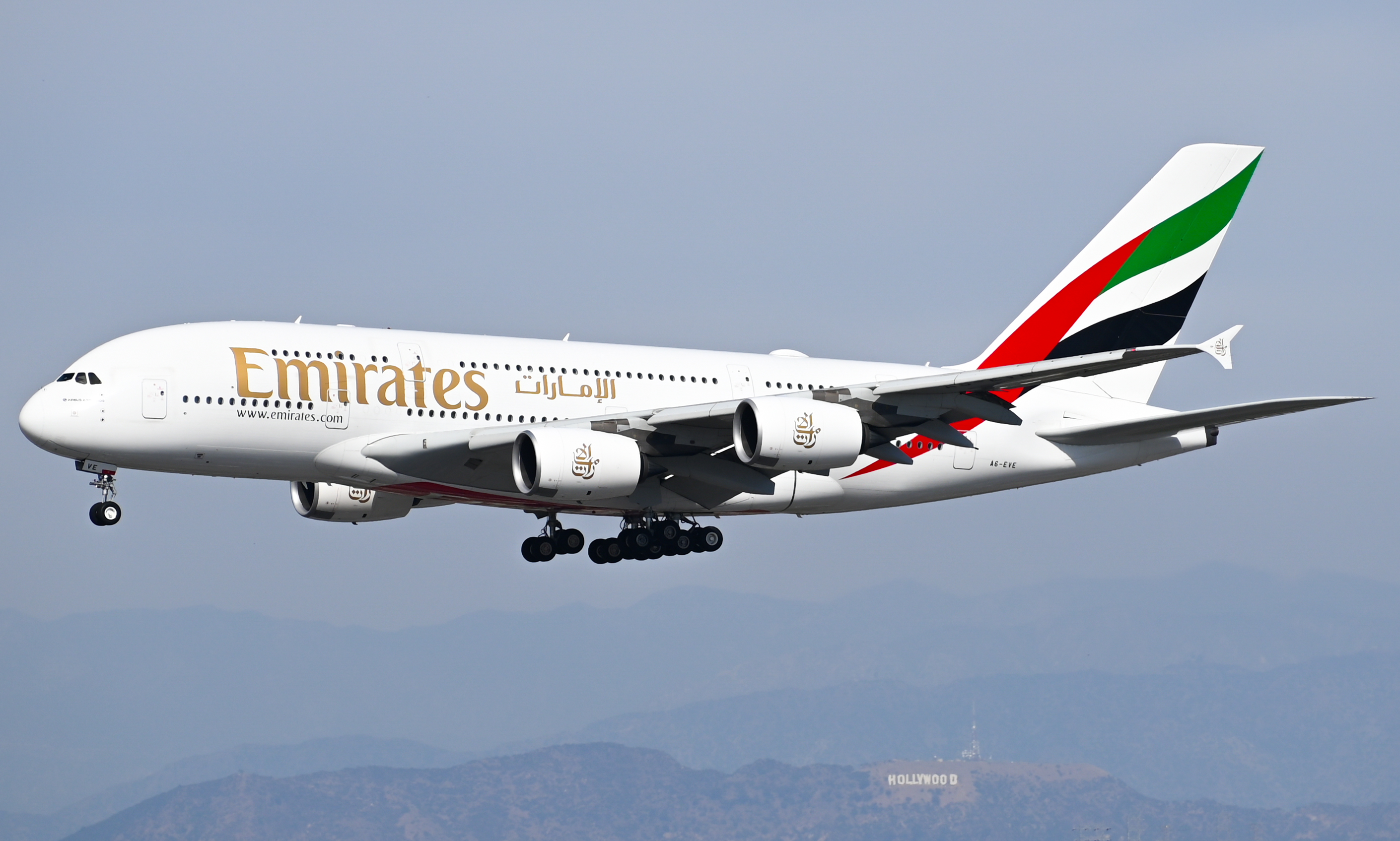 Full size: Emirates Airbus A380-800 A6-EVE at Los Angeles International Airport