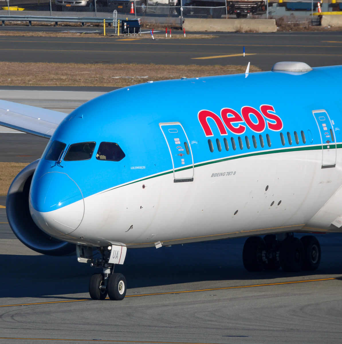 Full size: Neos Boeing 787-9 EI-MJA at John F. Kennedy International Airport