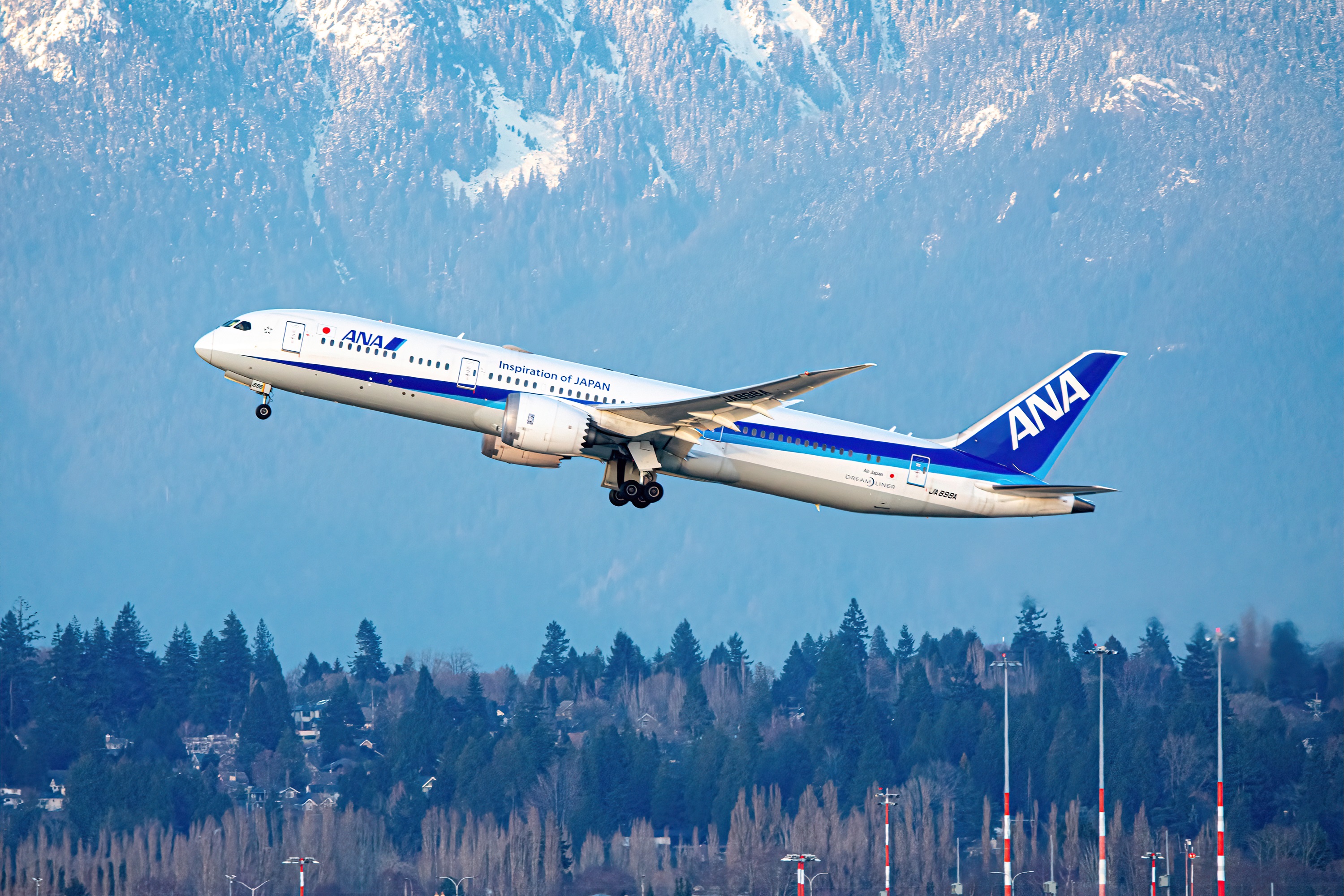 Full size: All Nippon Airways Boeing 787-9 JA898A at Vancouver International Airport