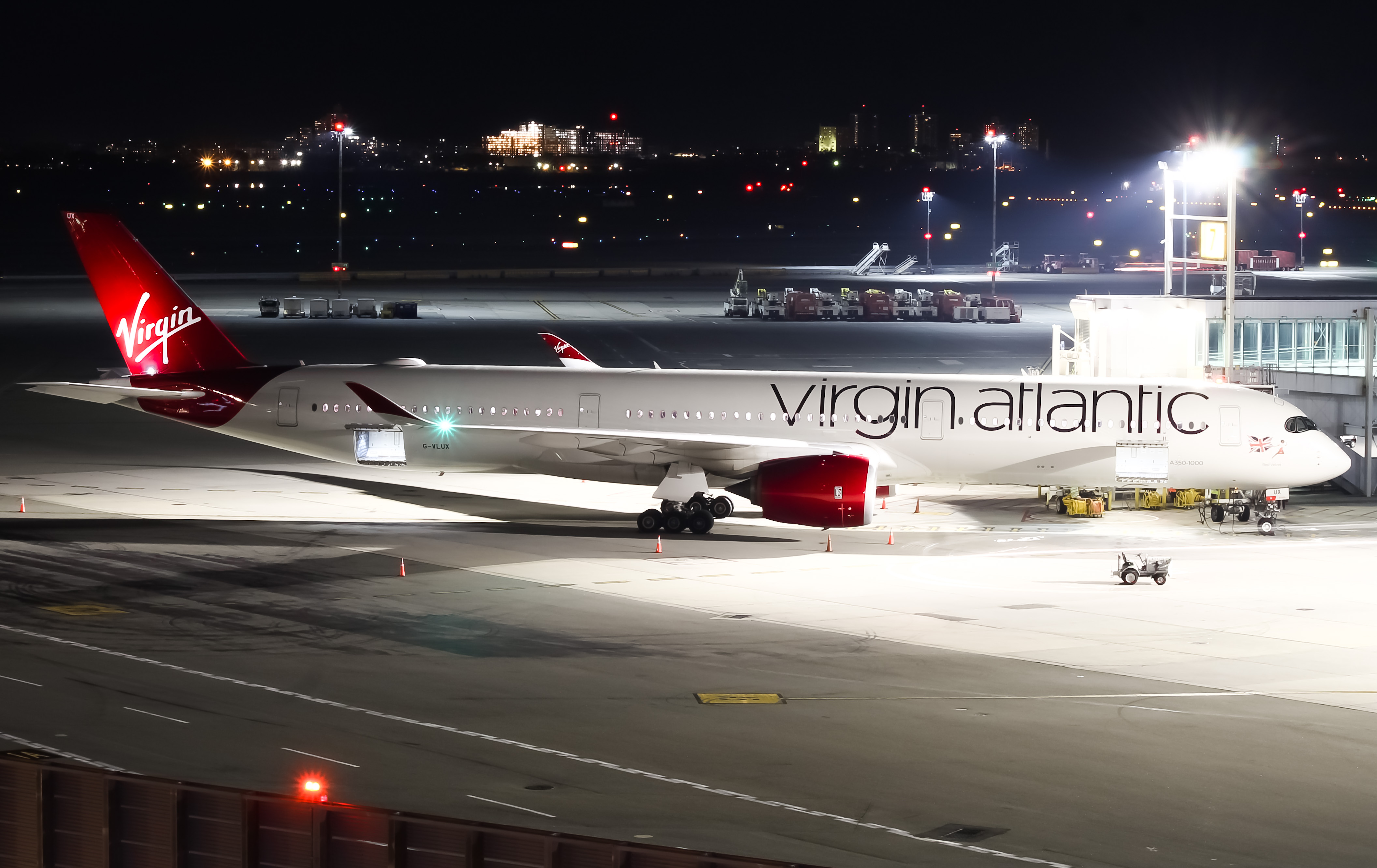 Full size: Virgin Atlantic Airbus A350-1000 G-VLUX at John F. Kennedy International Airport