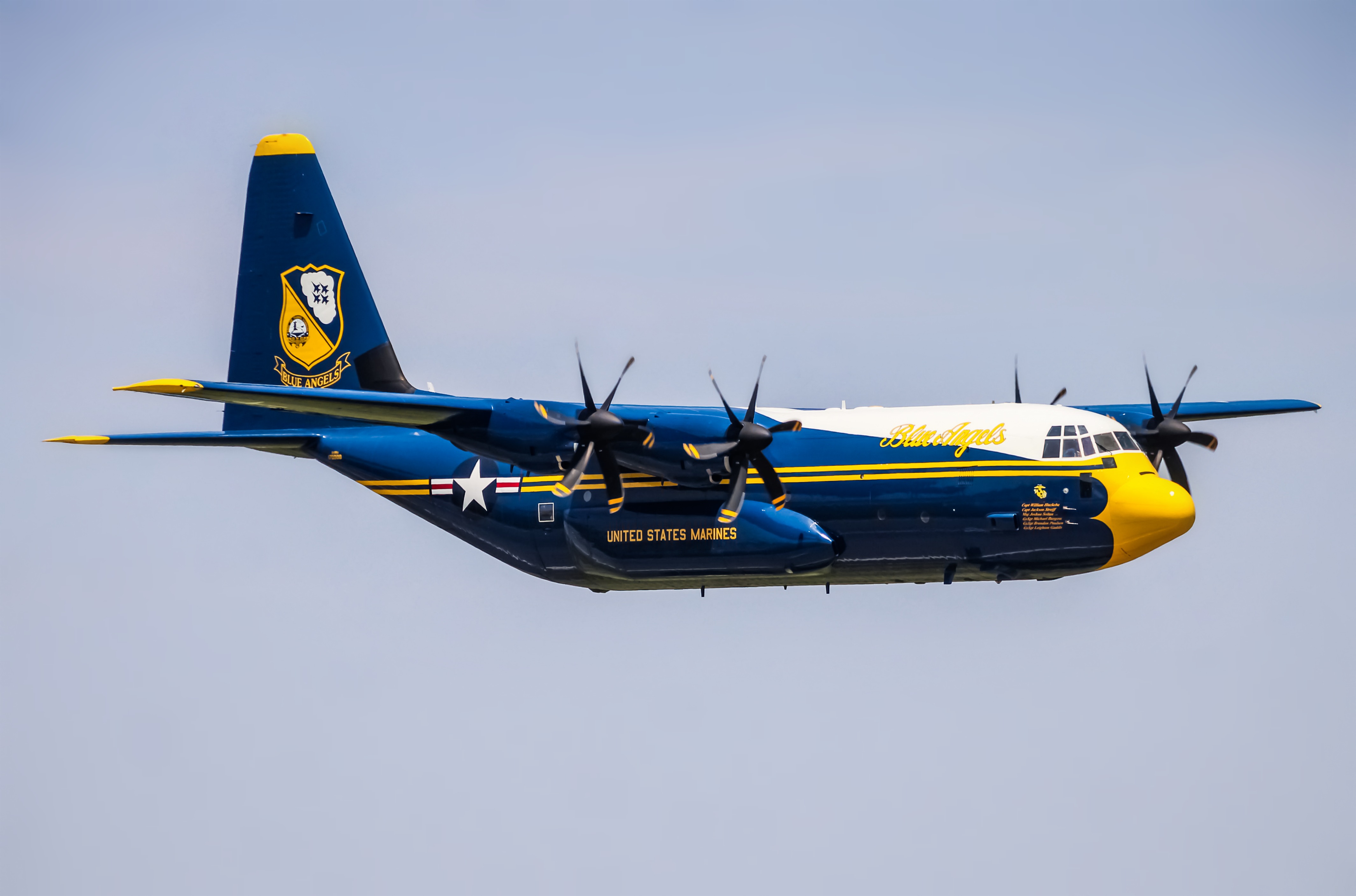 Full size: US Marine Corps Lockheed C-130J Hercules 170000 at Dover Air Force Base