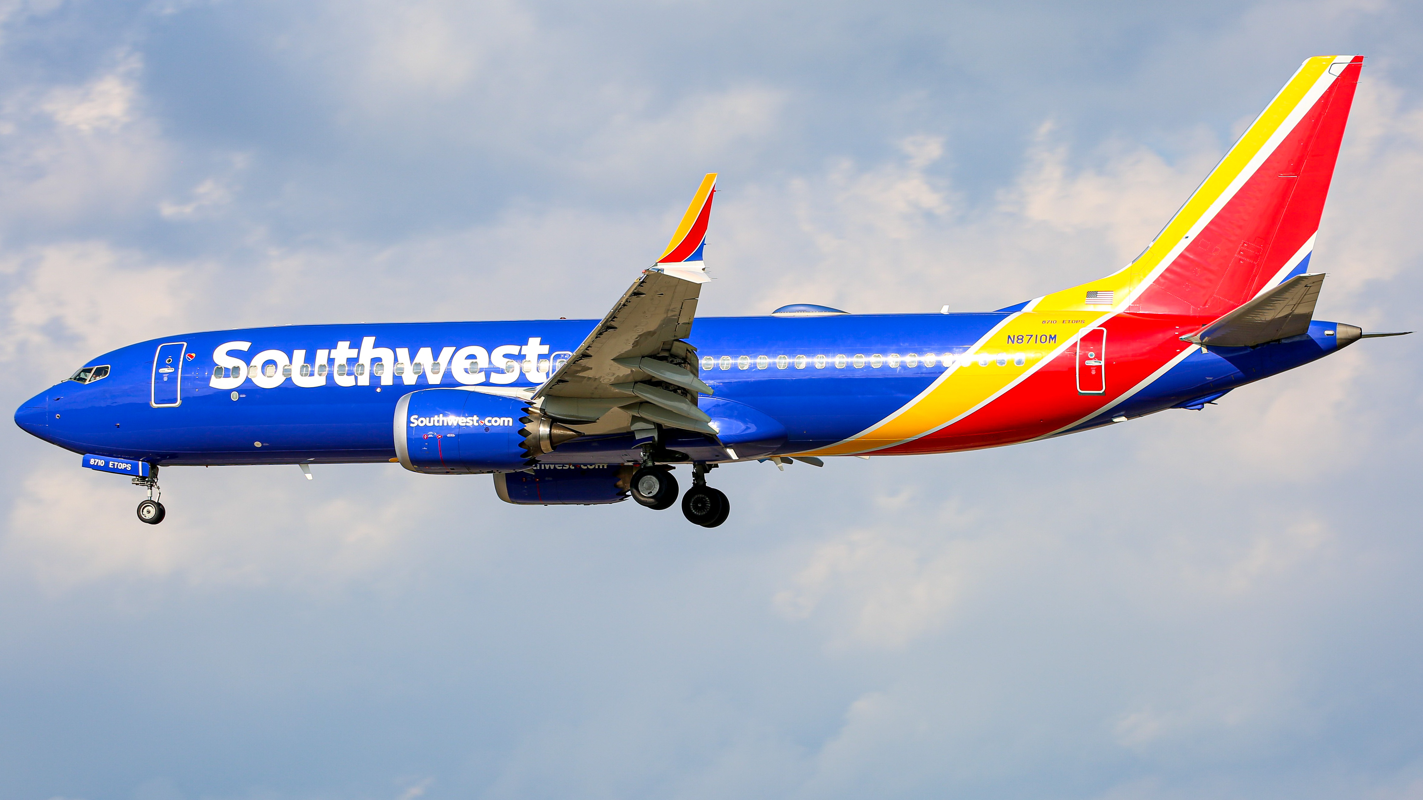 Full size: Southwest Airlines Boeing 737 MAX 8 N8710M at Baltimore/Washington International Thurgood Marshall Airport