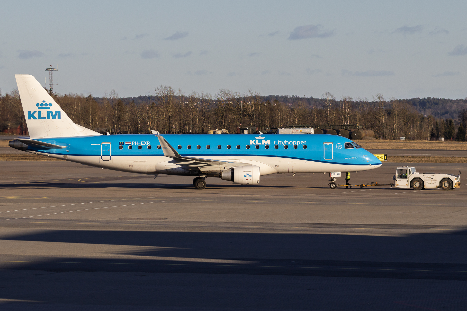 Full size: KLM CityHopper Embraer E175 PH-EXR at Oslo Sandefjord Airport