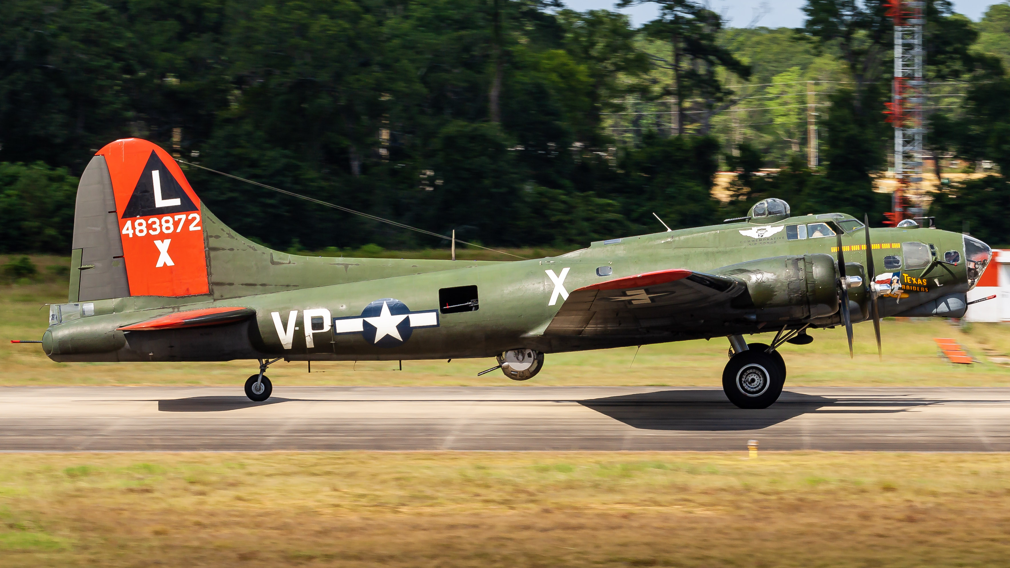 Full size: Commemorative Air Force Boeing B-17 Flying Fortress N7227C at Conroe Lone Star Executive Airport