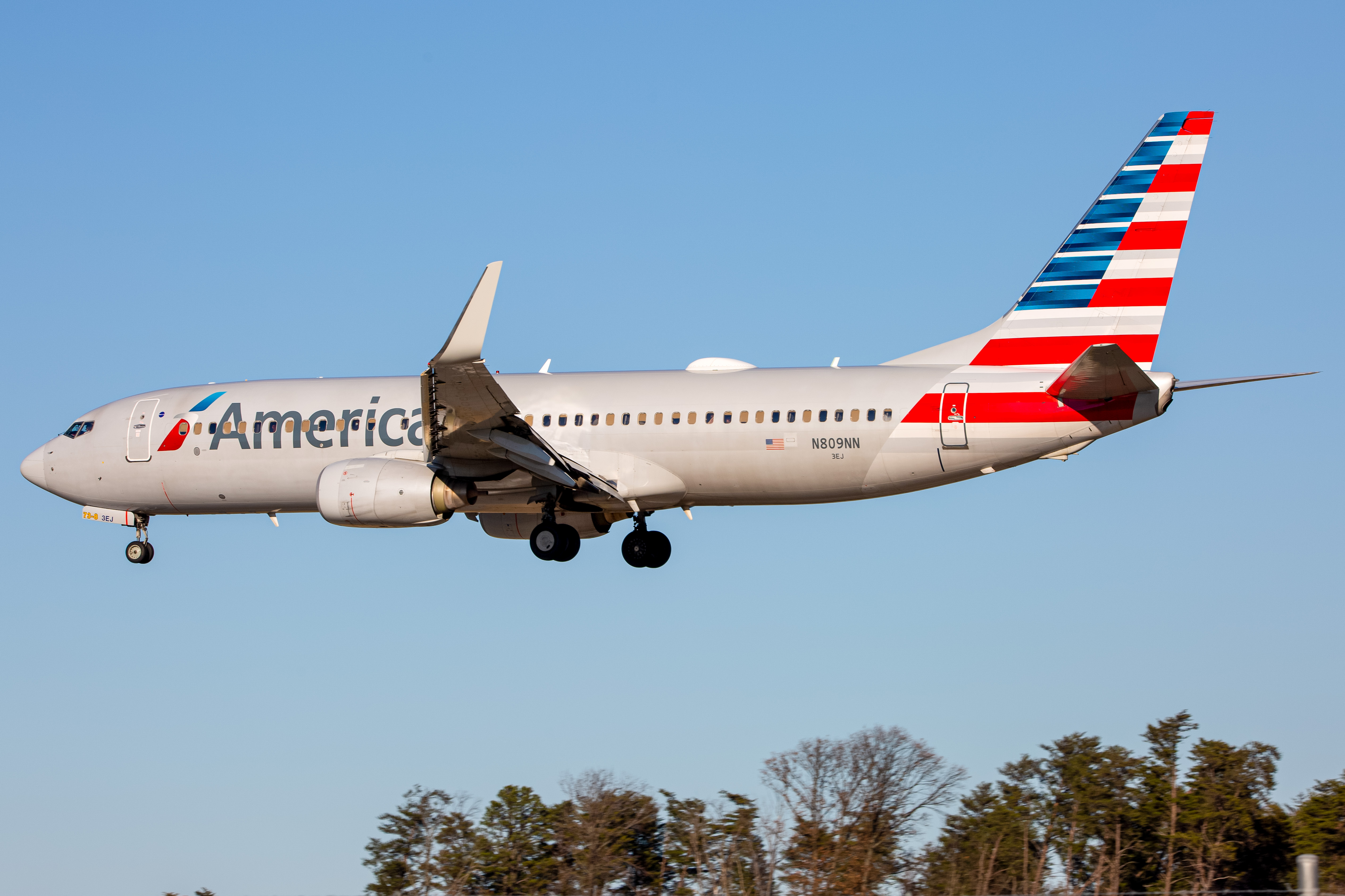 Full size: American Airlines Boeing 737-800 N809NN at Baltimore/Washington International Thurgood Marshall Airport