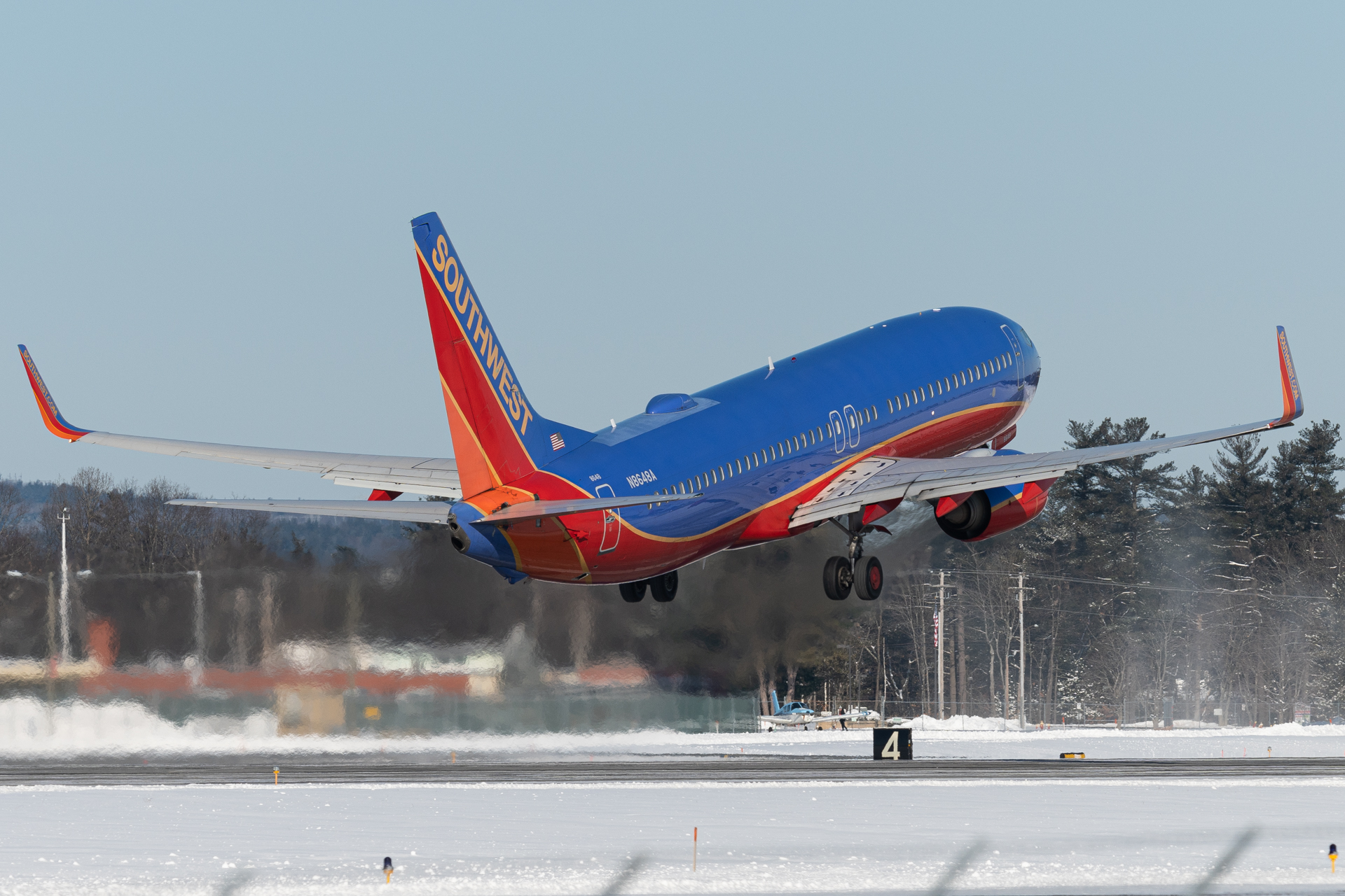 Full size: Southwest Airlines Boeing 737-800 N8648A at Manchester Airport