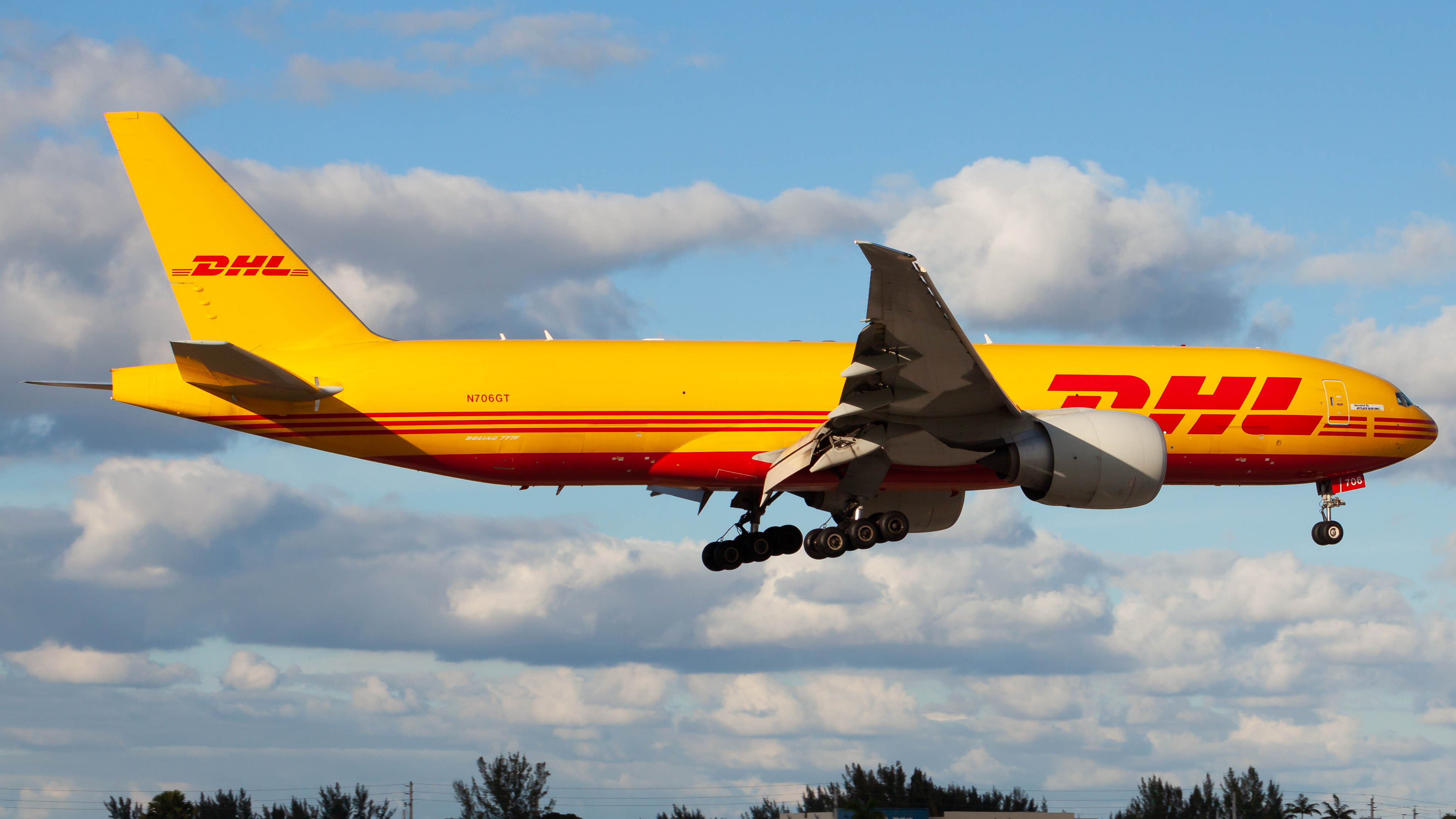 Full size: DHL Boeing 777-F N706GT at Miami International Airport