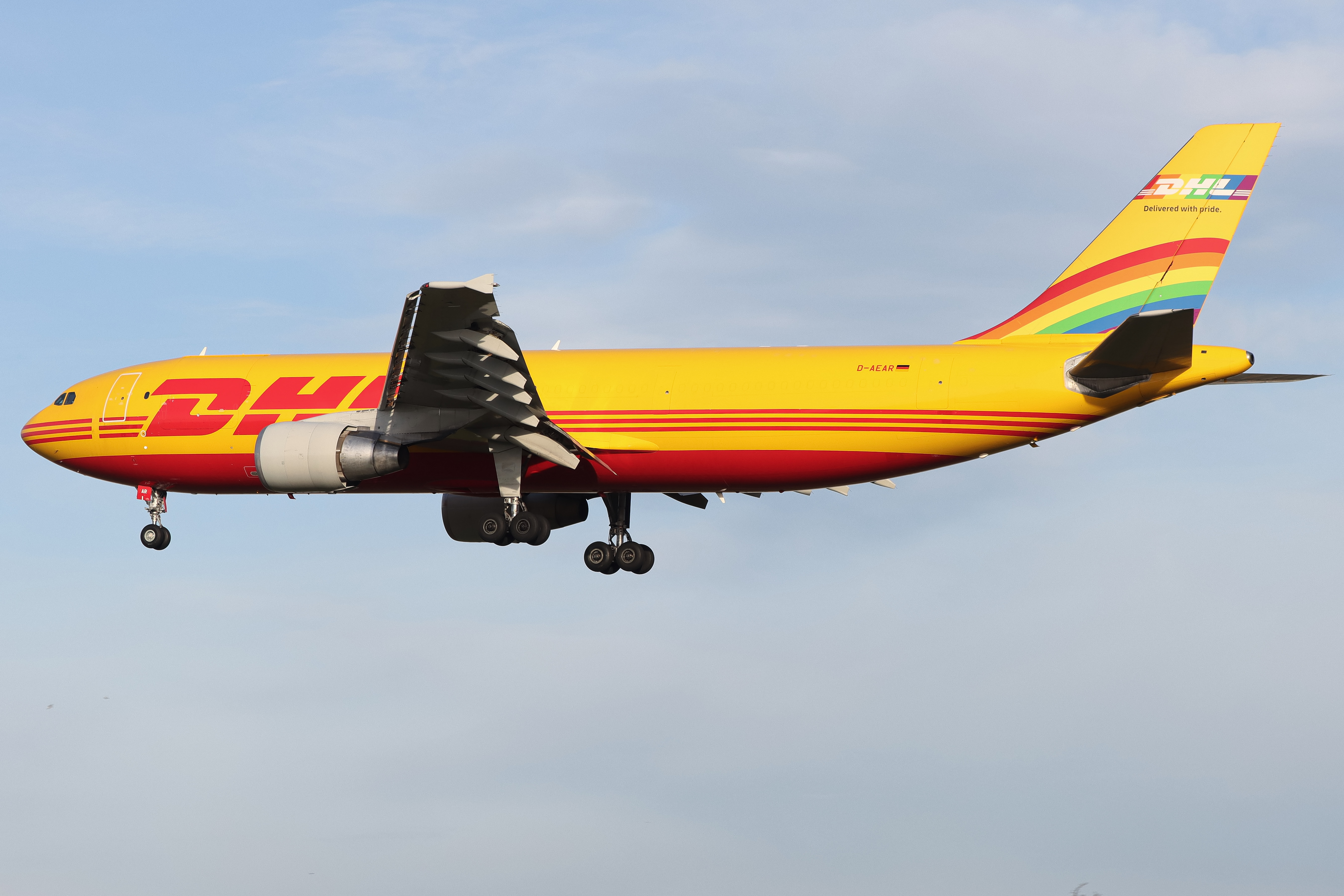 Full size: DHL Airbus A300-600F D-AEAR at London Heathrow International Airport