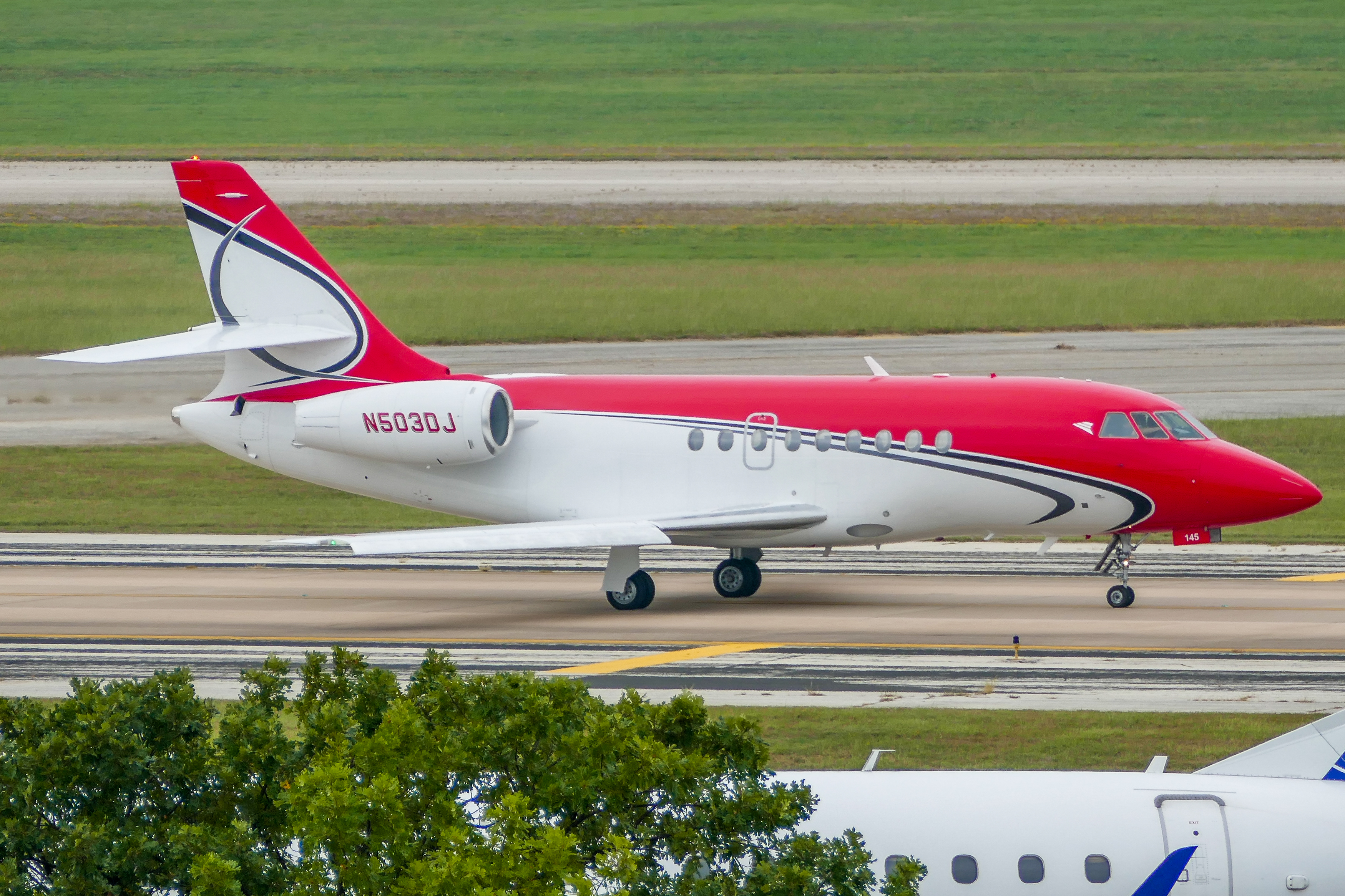 Full size: Flight 145 LLC Dassault Falcon 2000 N503DJ at Austin-Bergstrom International Airport