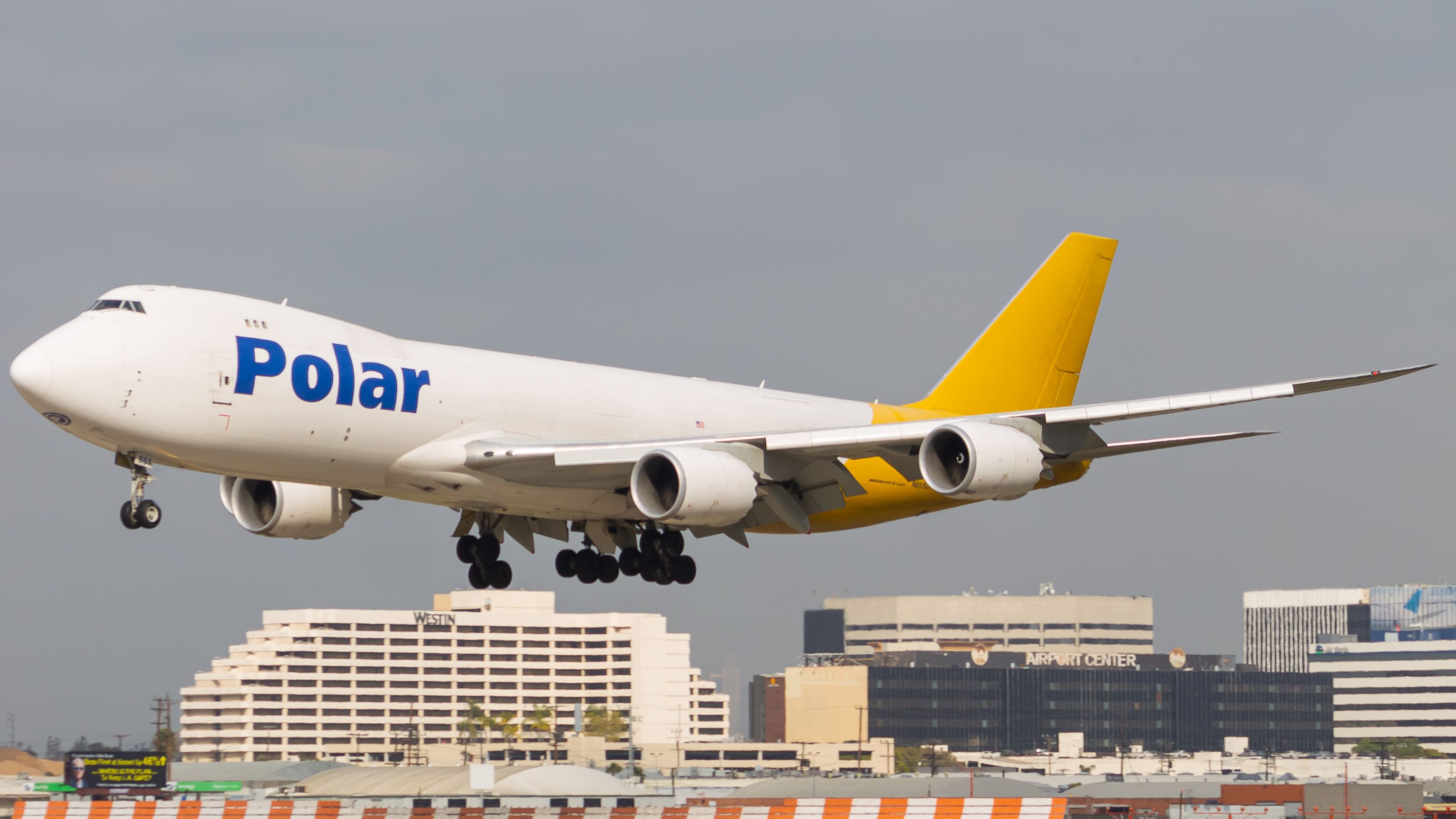 Full size: Polar Air Cargo Boeing 747-8F N851PA at Los Angeles International Airport
