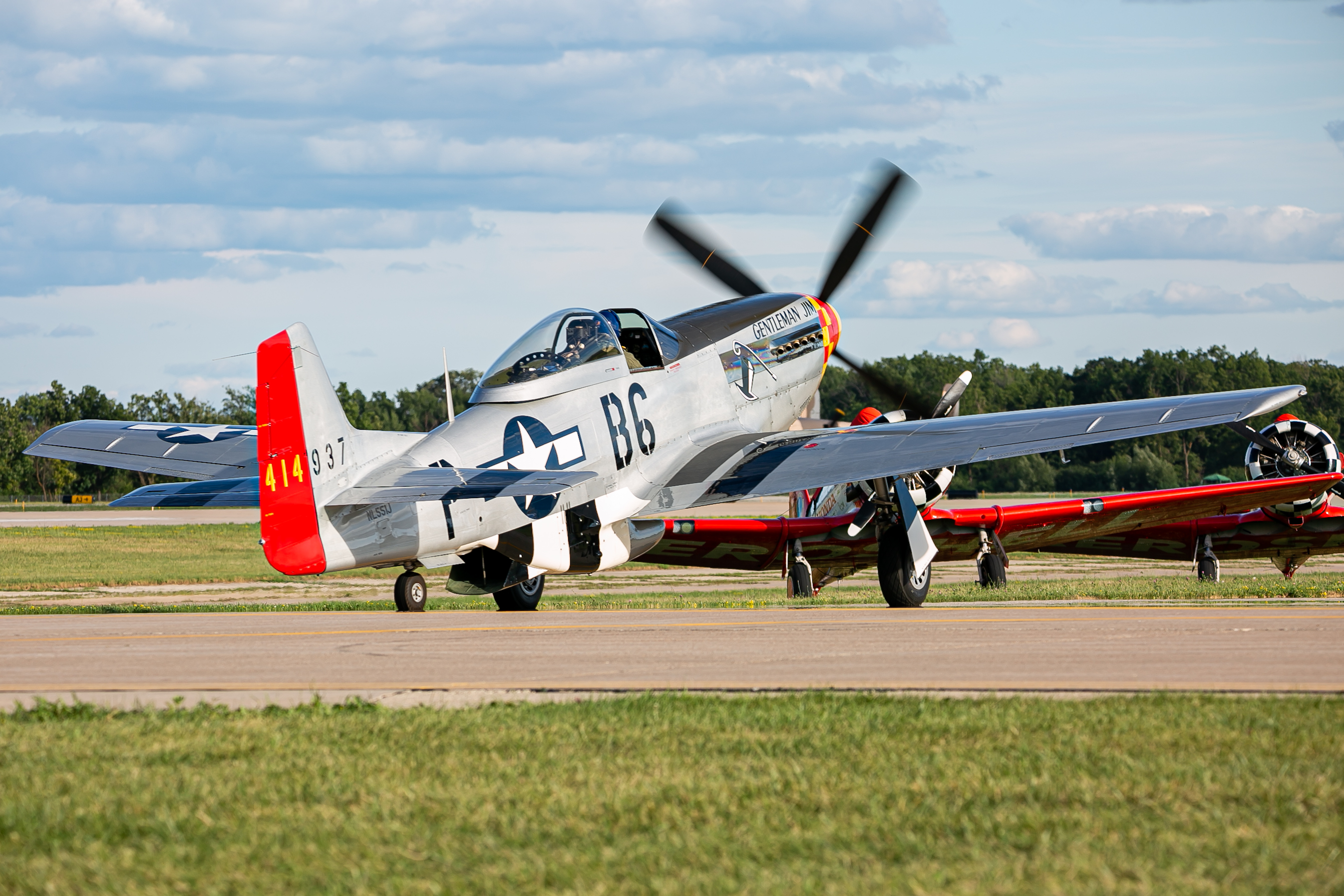 Full size: PRIVATE North American P-51 Mustang NL551J at Wittman Regional Airport