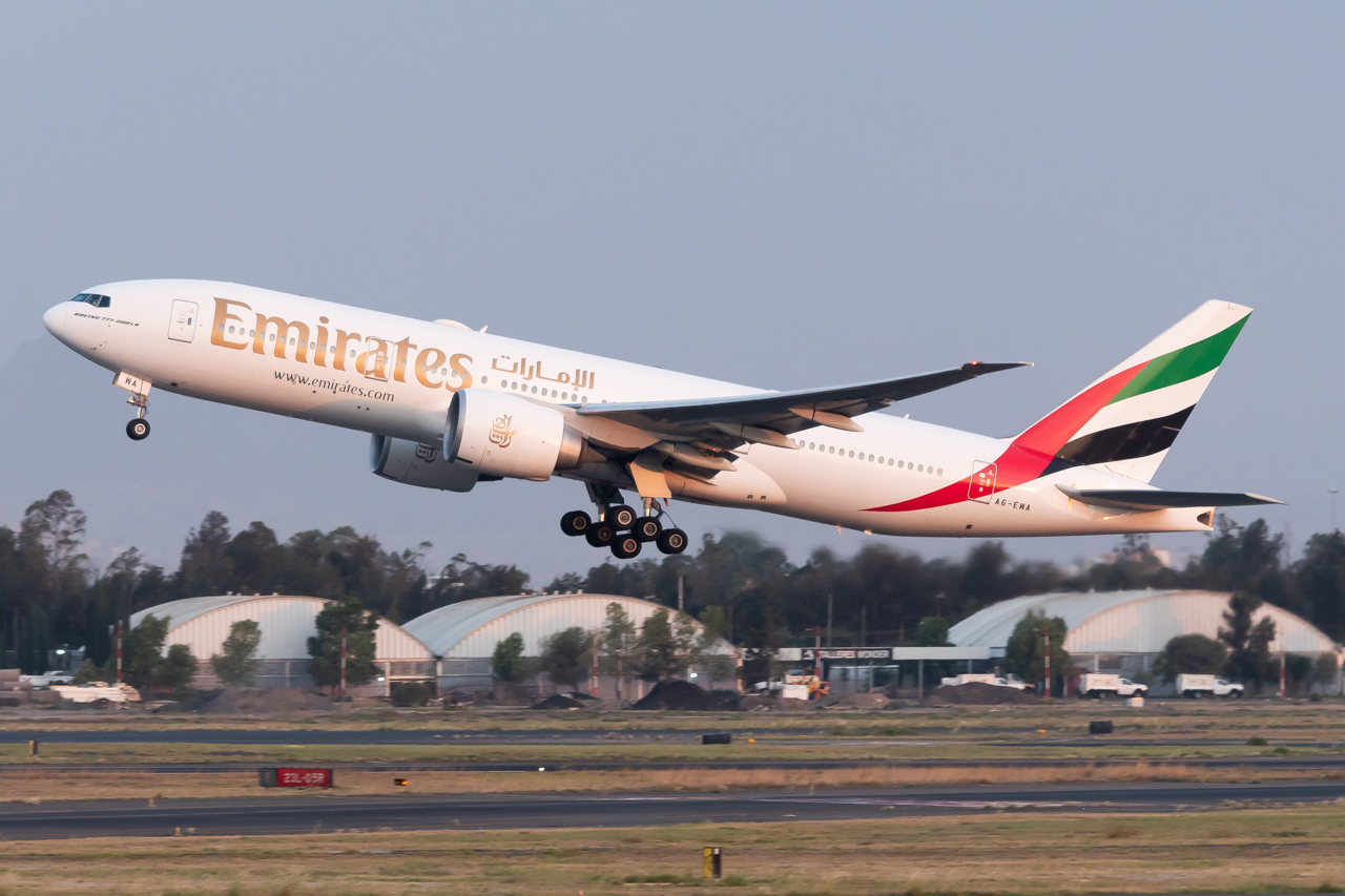 Full size: Emirates Boeing 777-200LR A6-EWA at Mexico City International Airport