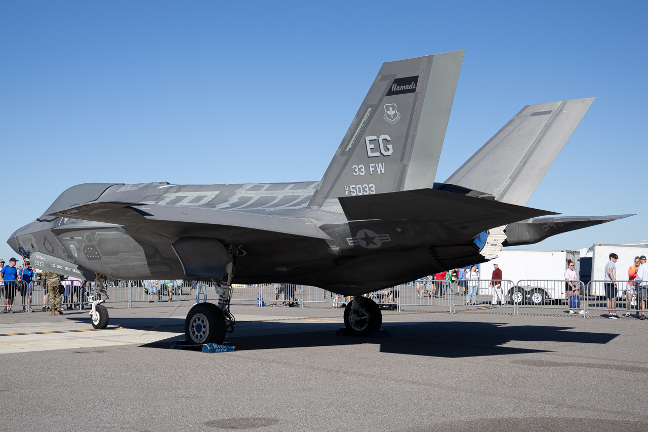 Full size: USAF - United States Air Force Lockheed Martin F-35 Lightning 11-5033 at Mac Dill AFB