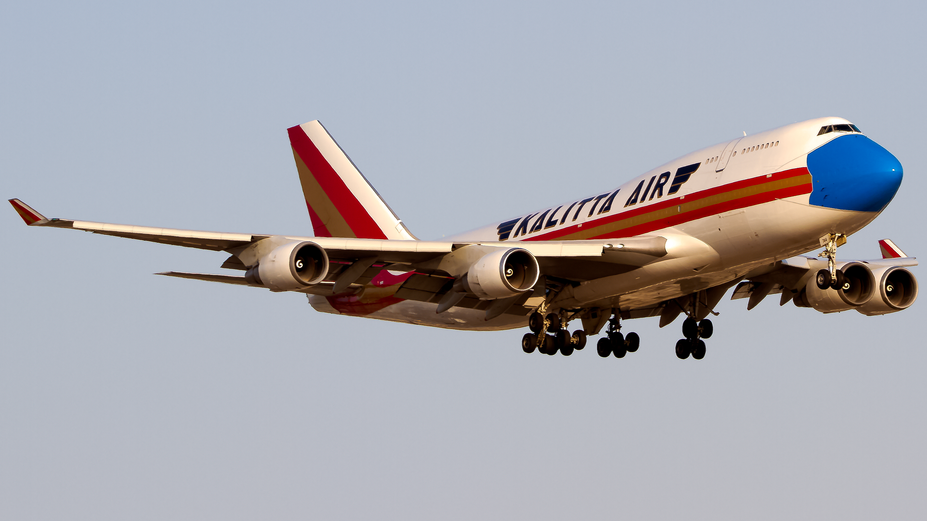 Full size: KALITTA AIR  Boeing 747-400 BCF N744CK at Los Angeles International Airport