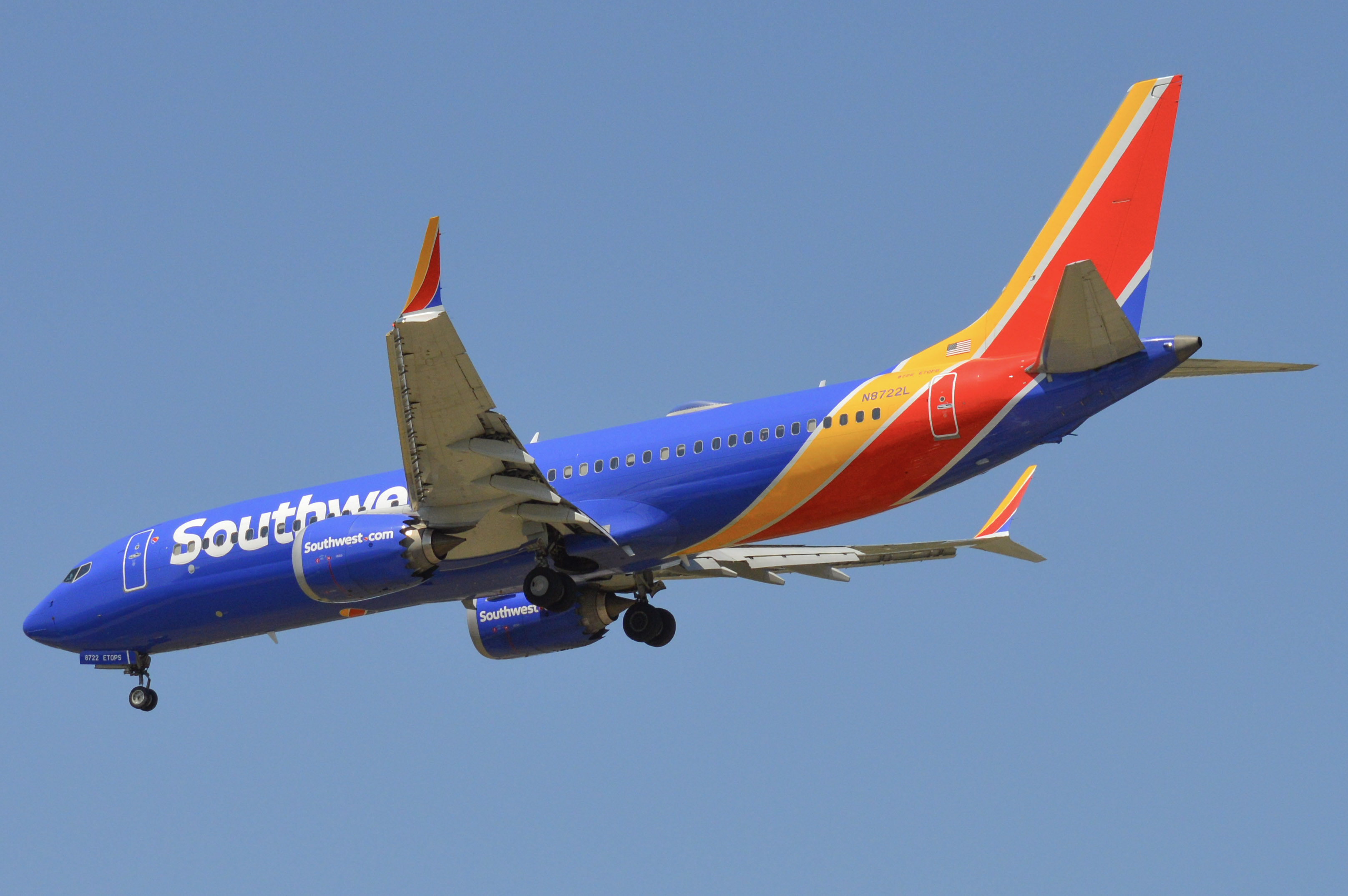 Full size: Southwest Airlines Boeing 737 MAX 8 N8722L at Baltimore/Washington International Thurgood Marshall Airport