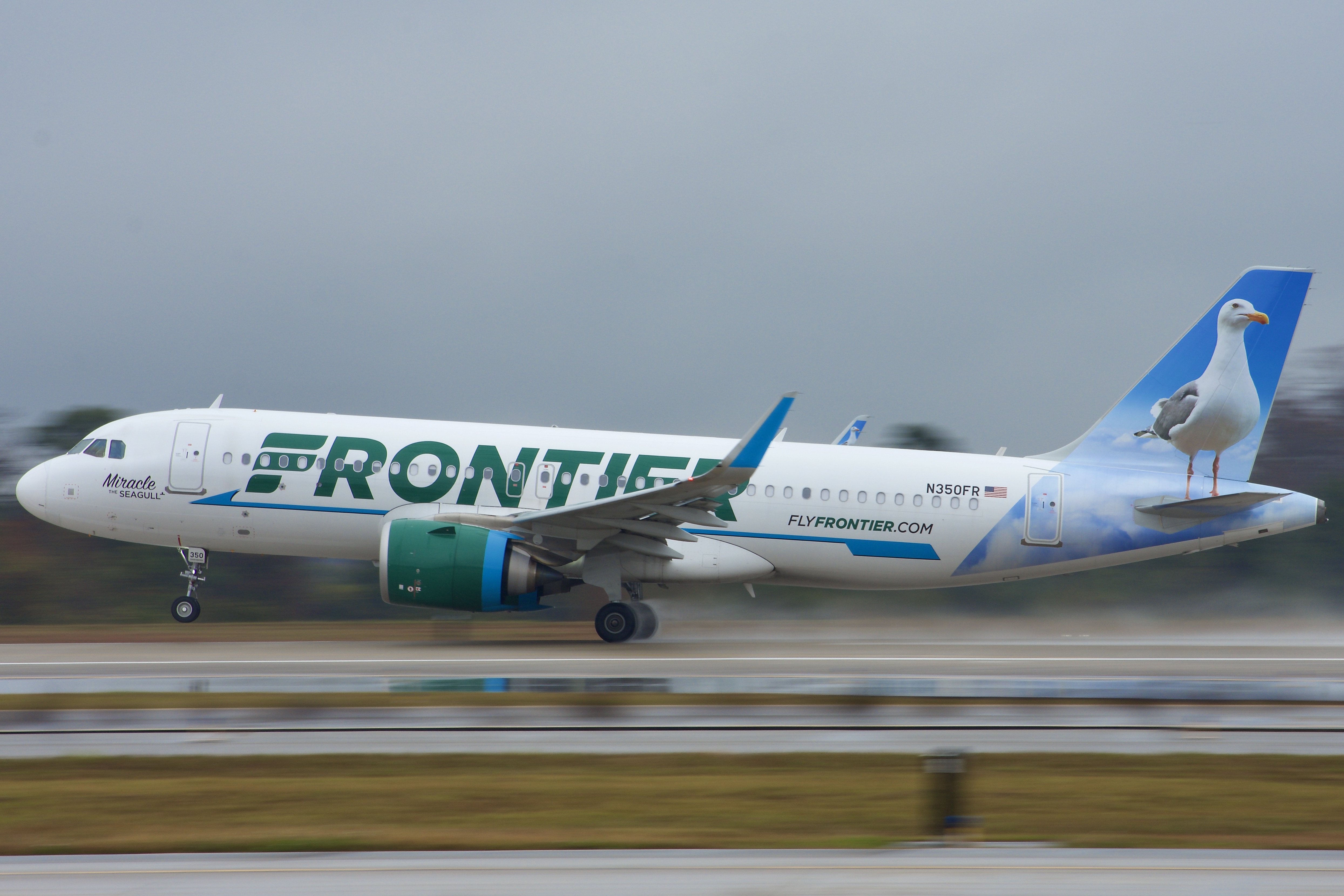 Full size: Frontier Airlines Airbus A320NEO N350FR at Orlando International Airport