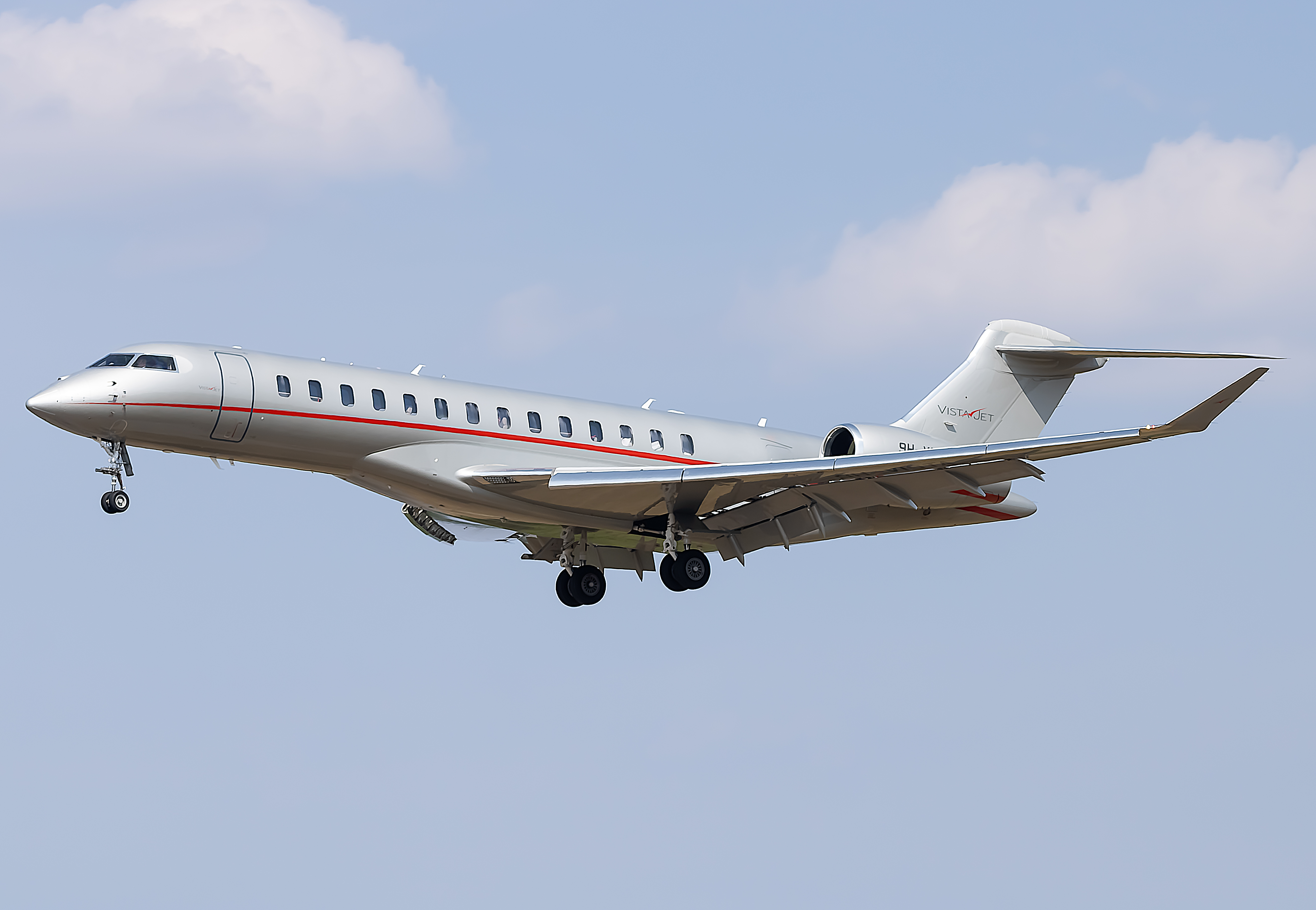 Full size: VistaJet Bombardier Global 7500 9H-VISTA at Baltimore/Washington International Thurgood Marshall Airport